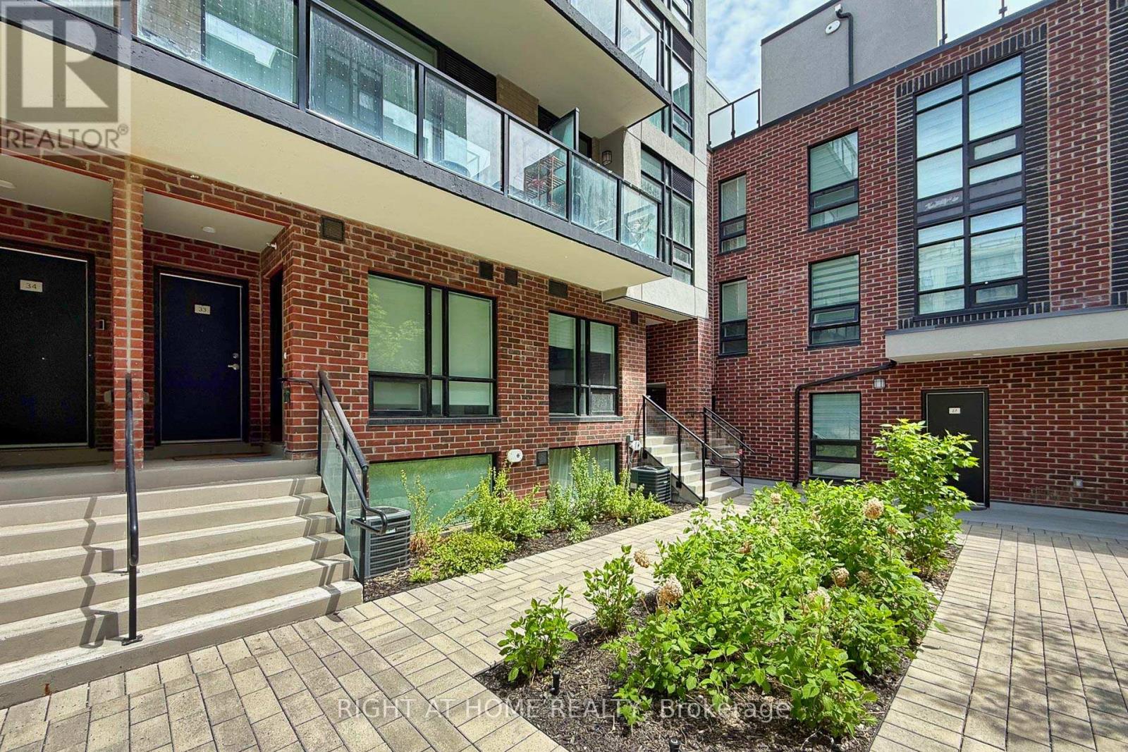 33 - 871 Sheppard Avenue W, Toronto, Ontario  M3H 0E8 - Photo 29 - C13157538