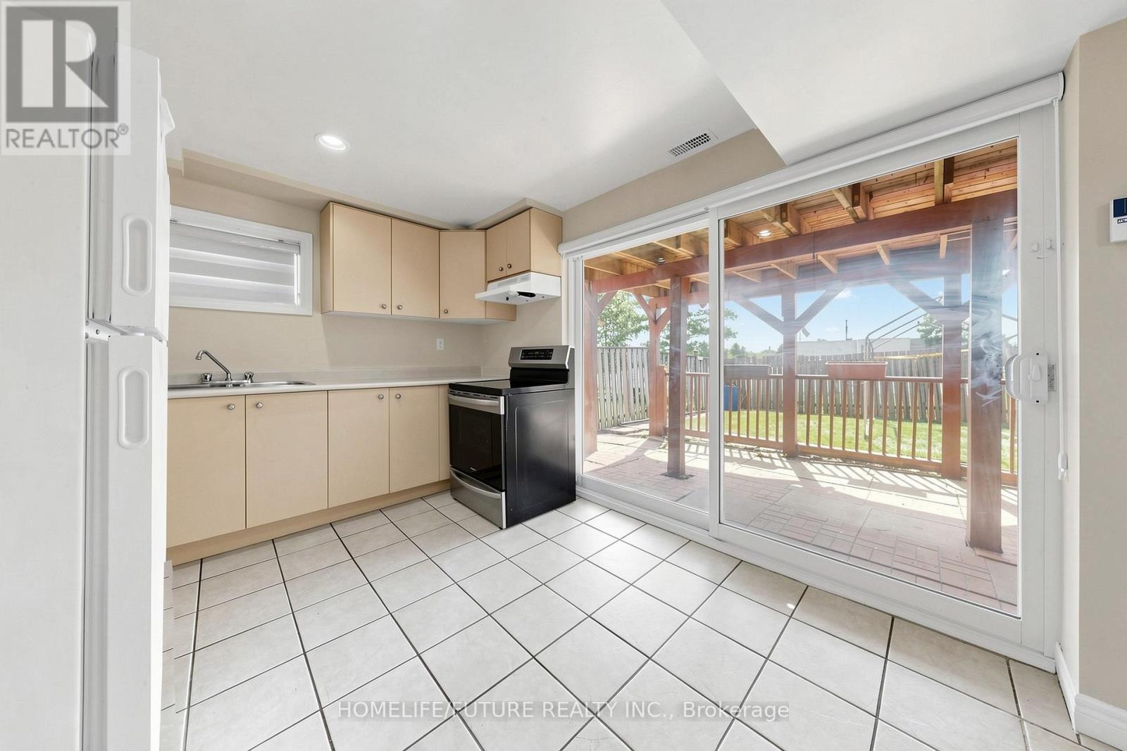 65 Maple Ridge Crescent, Markham, Ontario  L6E 1V2 - Photo 41 - N13162662