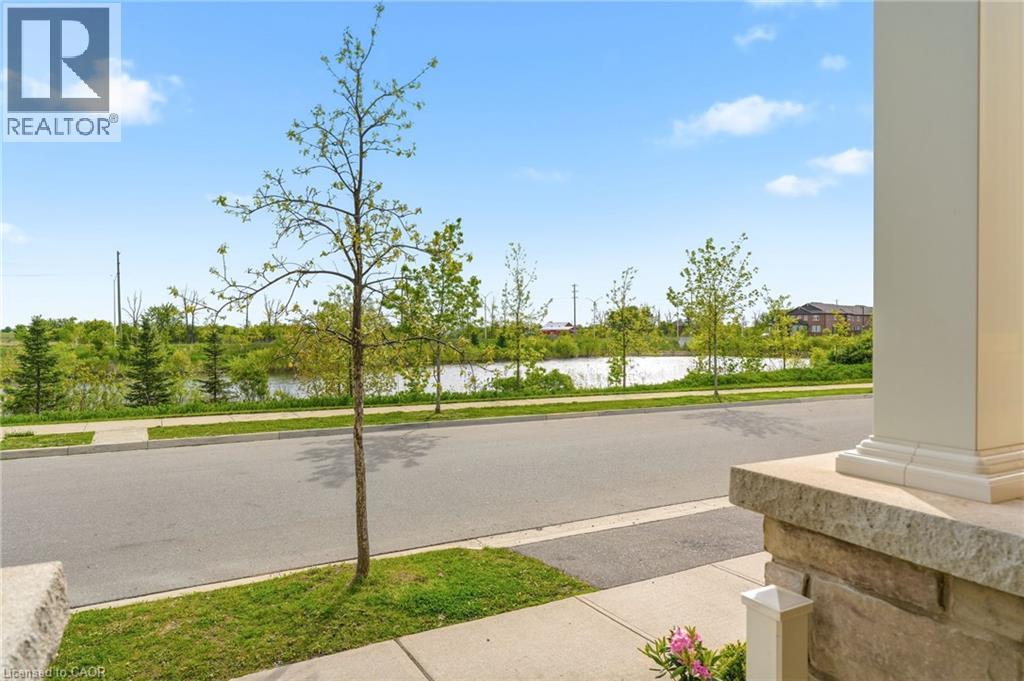 1364 Sycamore Garden, Milton, Ontario  L9E 1R3 - Photo 2 - 40832900