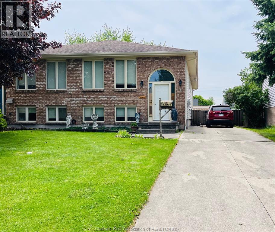 89 Bruinsma AVENUE, Wallaceburg, Ontario