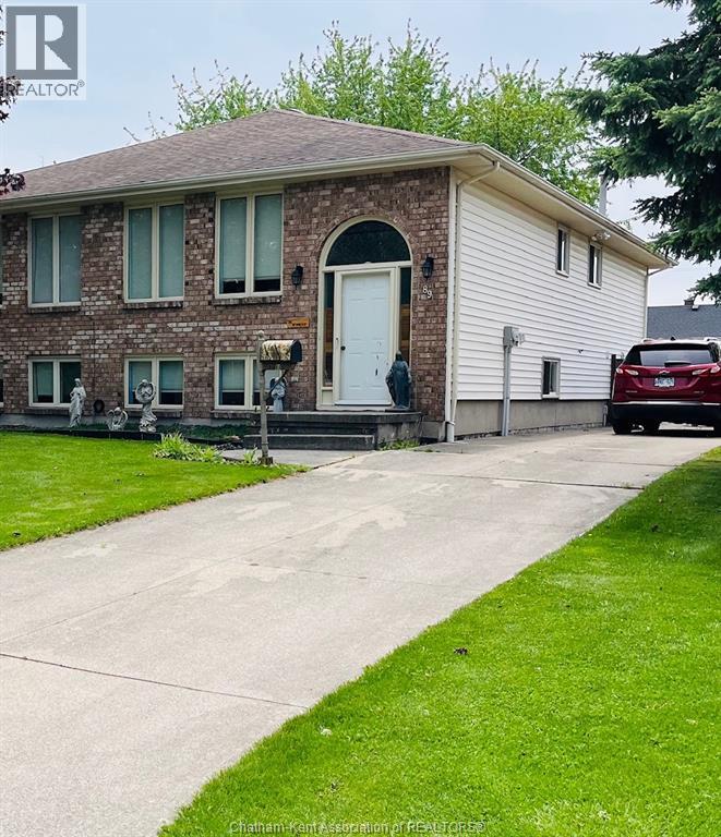 89 Bruinsma Avenue, Wallaceburg, Ontario  N8A 5C5 - Photo 3 - 26011315