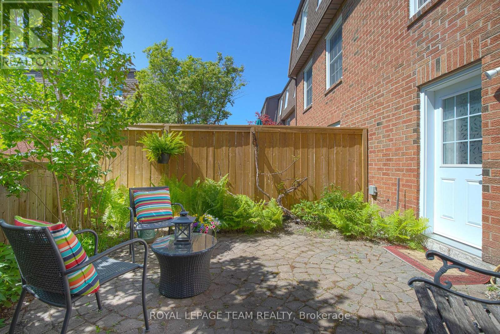 8 Moorside Private, Ottawa, Ontario  K2C 3P4 - Photo 30 - X13165626