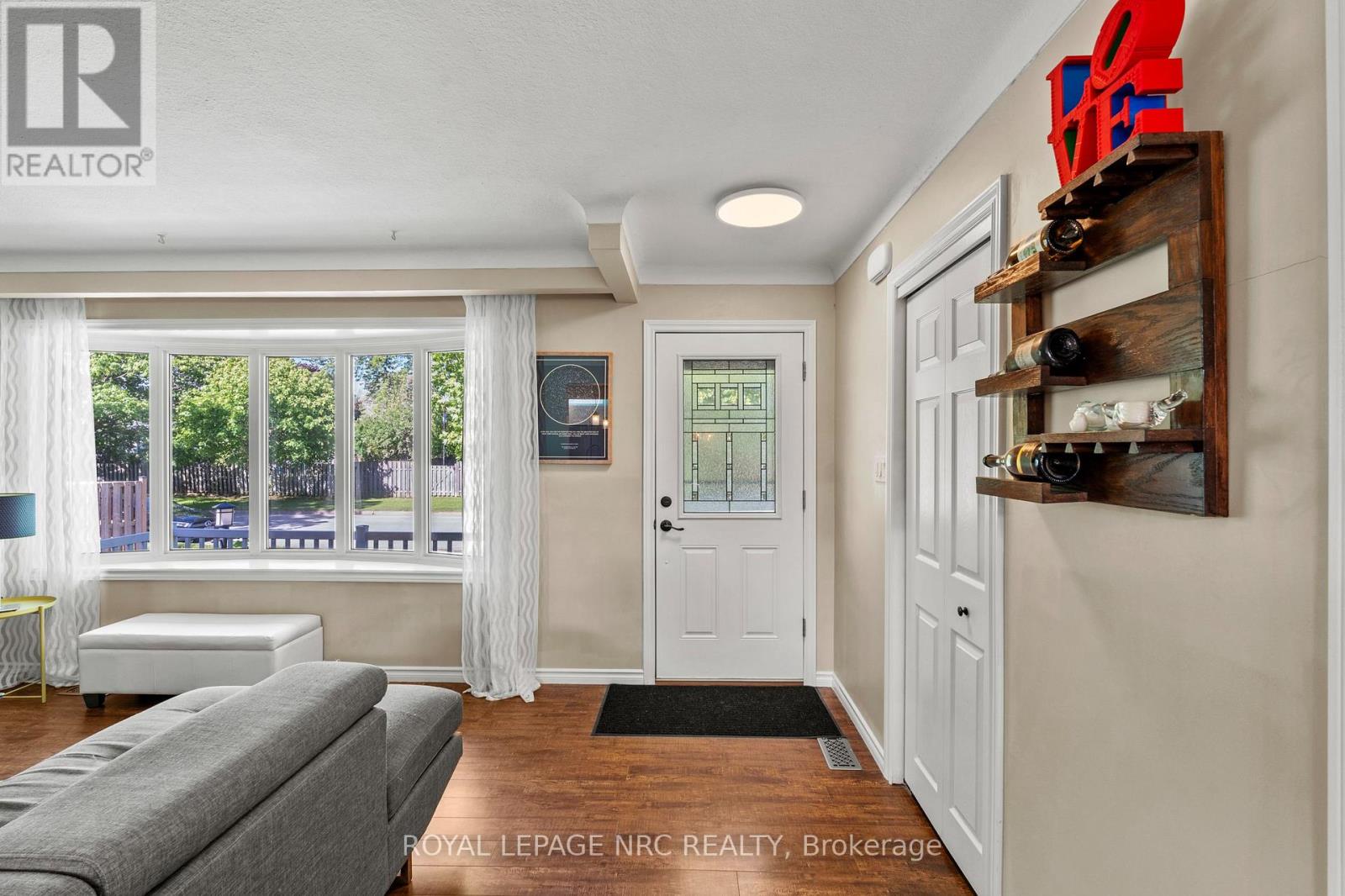 10 Ancaster Boulevard, St. Catharines, Ontario  L2M 6V9 - Photo 7 - X13165616