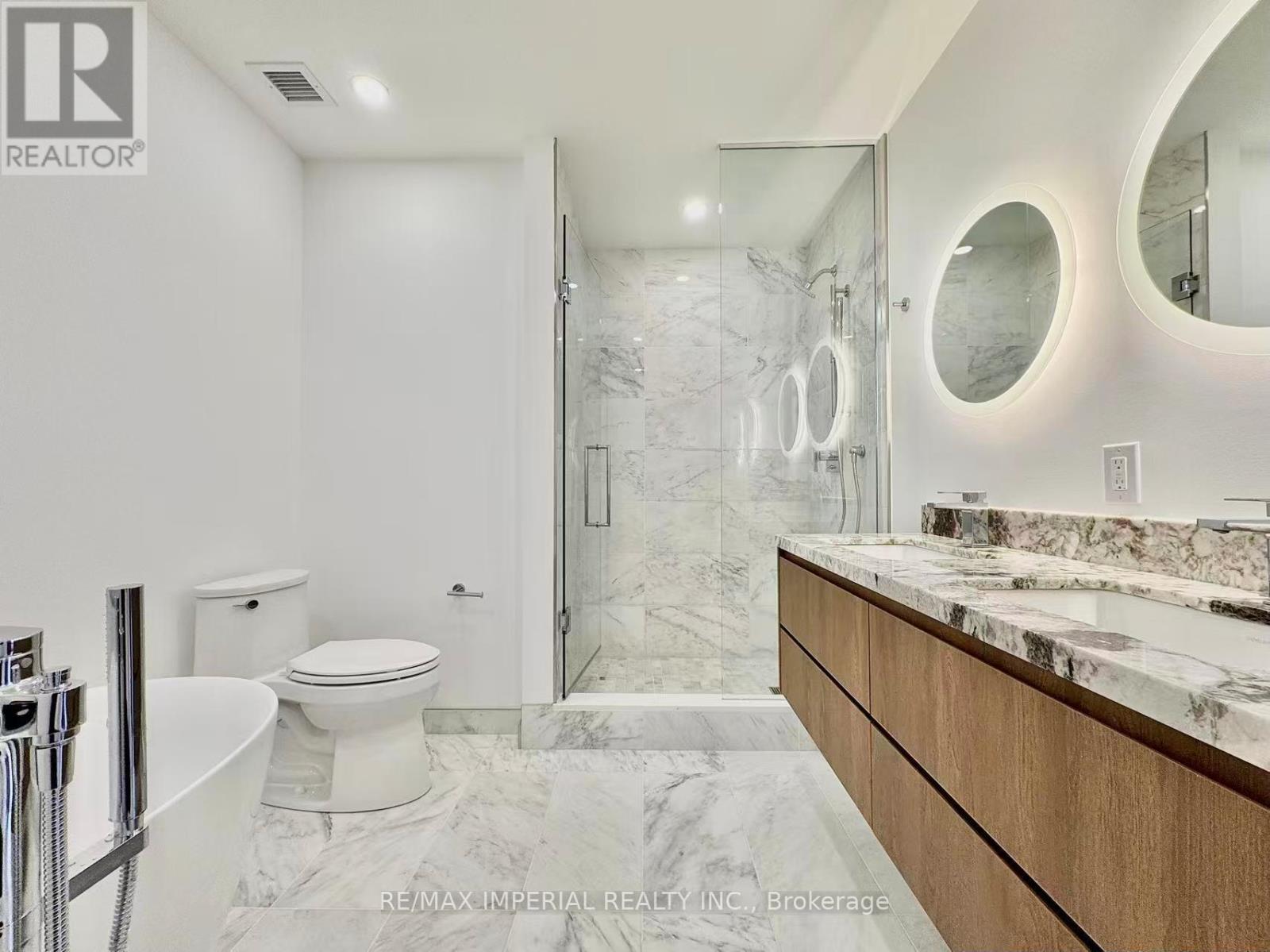 1802 - 1315 Bay Street, Toronto, Ontario  M5R 0E4 - Photo 8 - C13165584