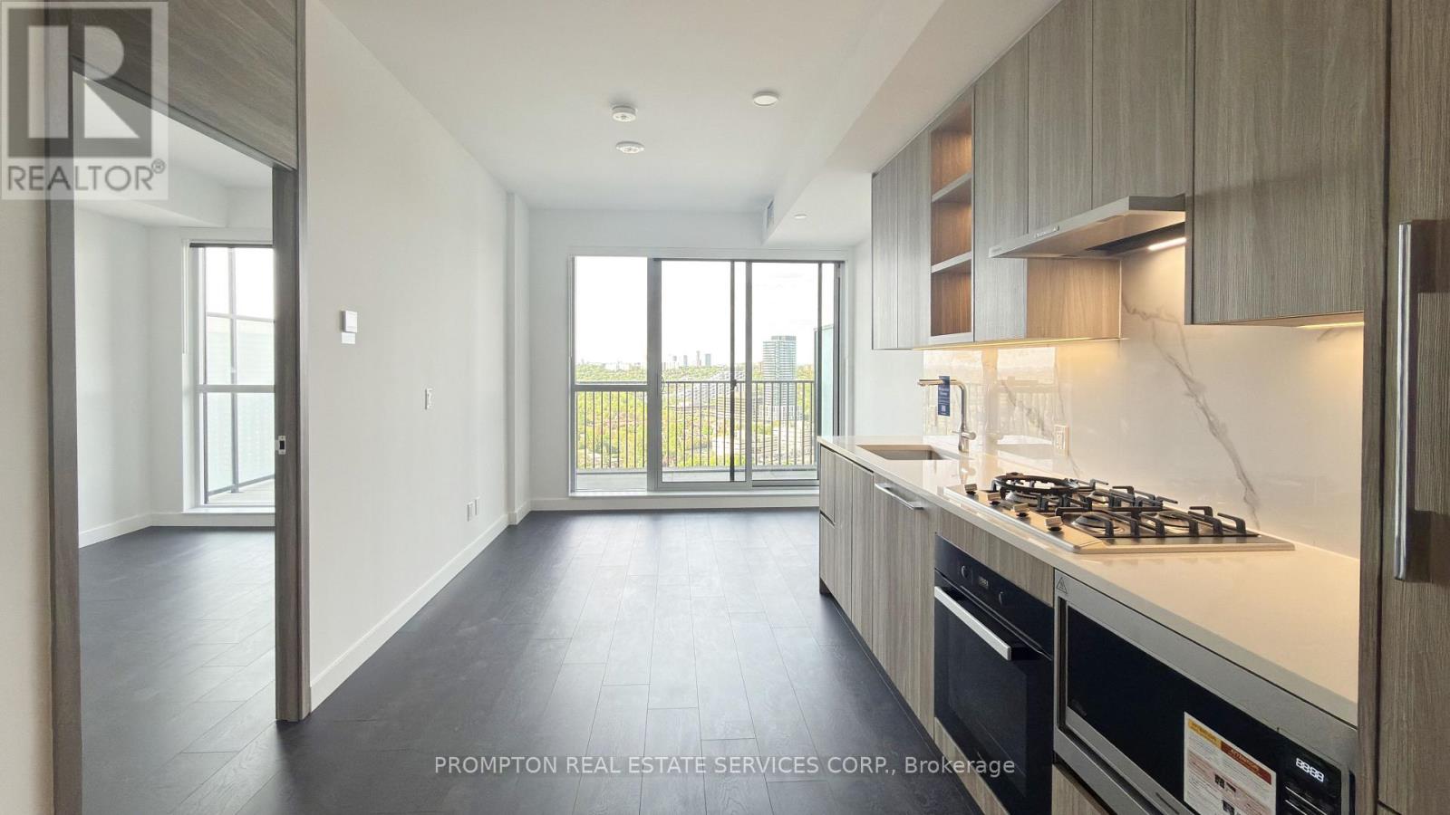 2109 - 18 Esther Shiner Boulevard, Toronto, Ontario  M2K 0J7 - Photo 2 - C13165590