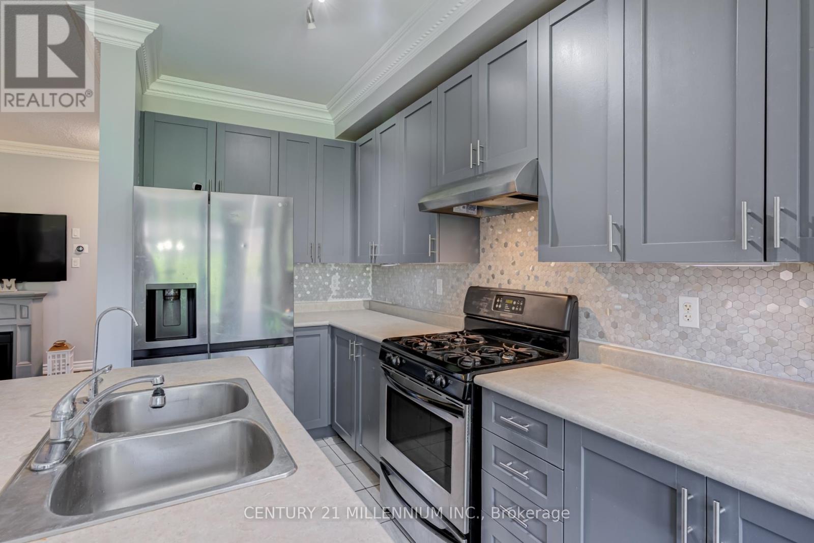 57 Seahorse Avenue, Brampton, Ontario  L6V 4N7 - Photo 14 - W13165560
