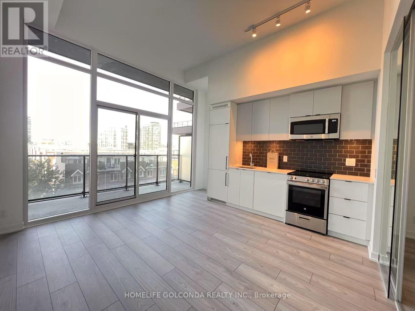 403 - 1182 King Street, Toronto, Ontario M6K 1E6 - Photo 2 - W13165576