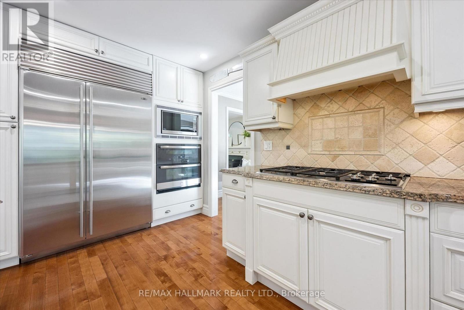 98 Rosemary Lane, Hamilton, Ontario  L9G 2K5 - Photo 15 - X13165608