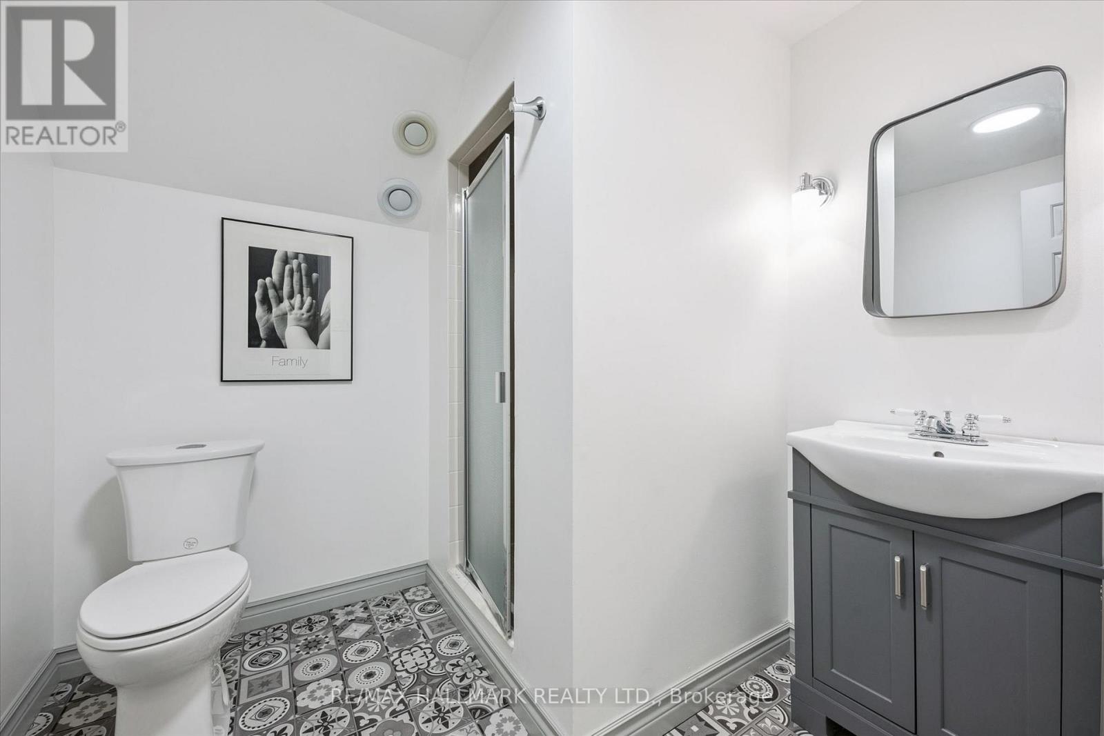 98 Rosemary Lane, Hamilton, Ontario  L9G 2K5 - Photo 39 - X13165608