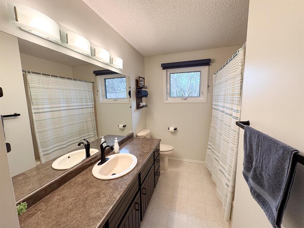 12 Park Dr Drive, Swan River, Manitoba  R0L 1Z0 - Photo 11 - 202611487
