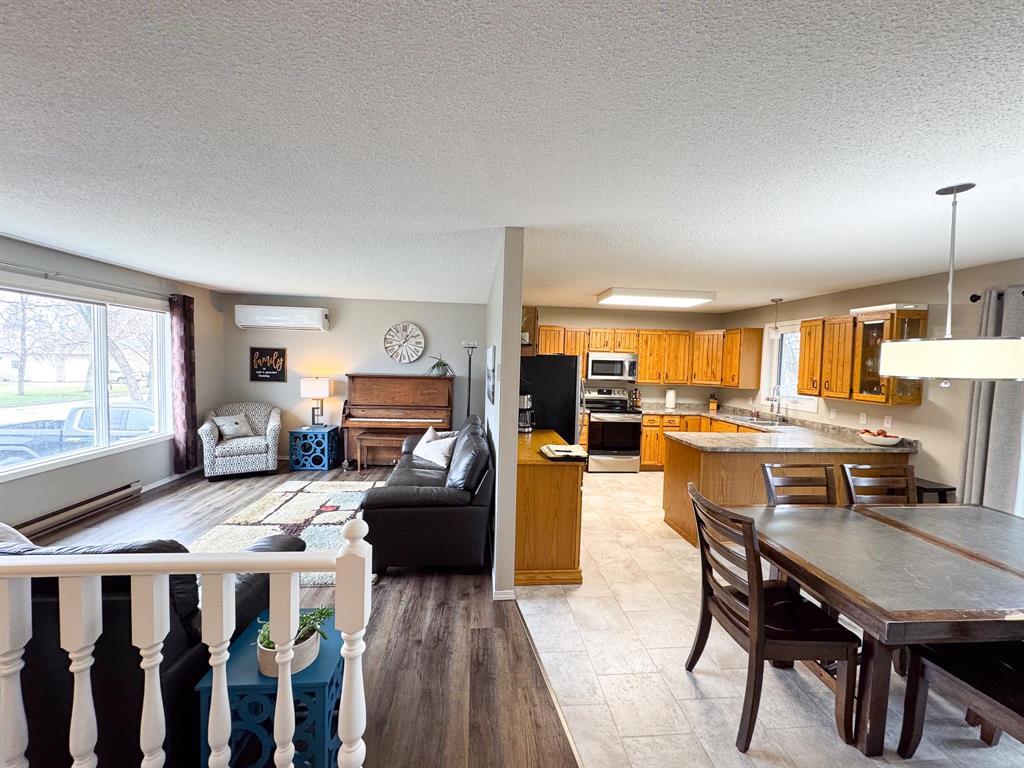 12 Park Dr Drive, Swan River, Manitoba  R0L 1Z0 - Photo 6 - 202611487