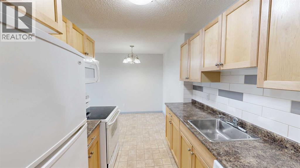 308, 401 Columbia Boulevard W, Lethbridge, Alberta  T1K 4R6 - Photo 5 - A2312113