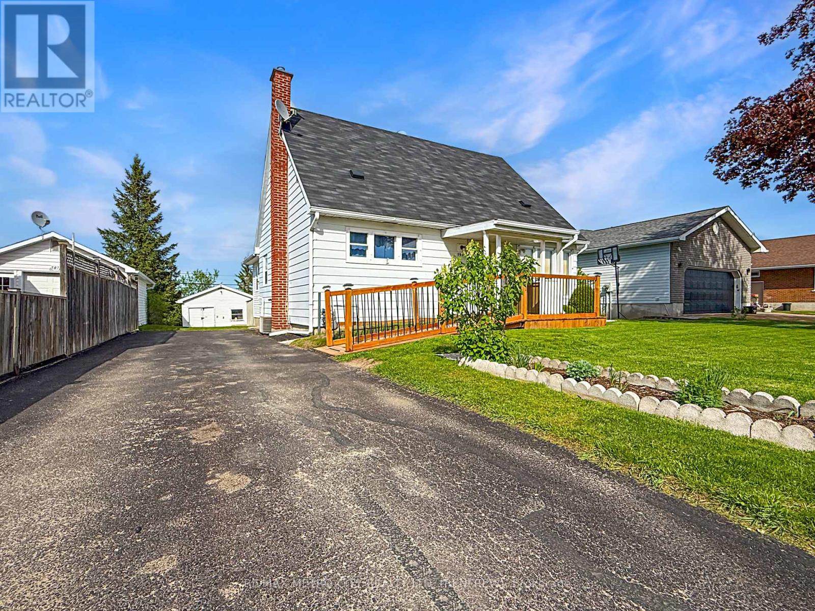 597 Fortington Street, Renfrew, Ontario  K7V 1E5 - Photo 2 - X13165638