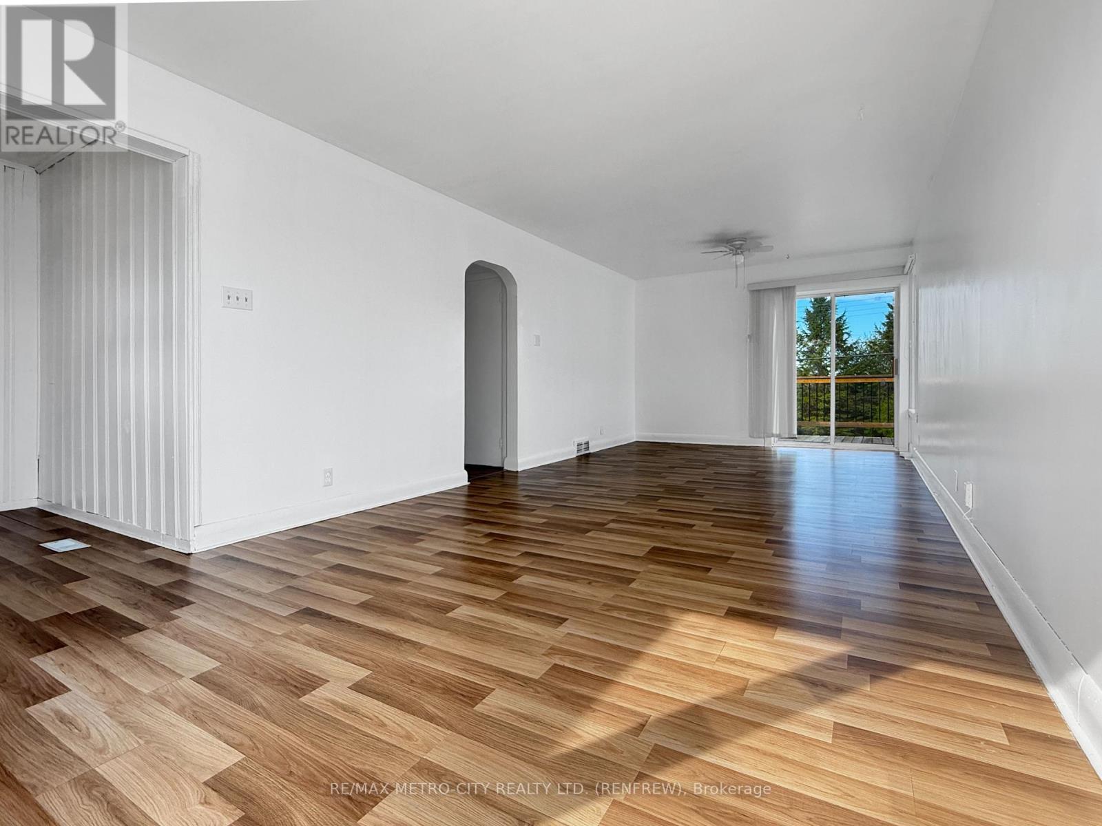 597 Fortington Street, Renfrew, Ontario  K7V 1E5 - Photo 7 - X13165638