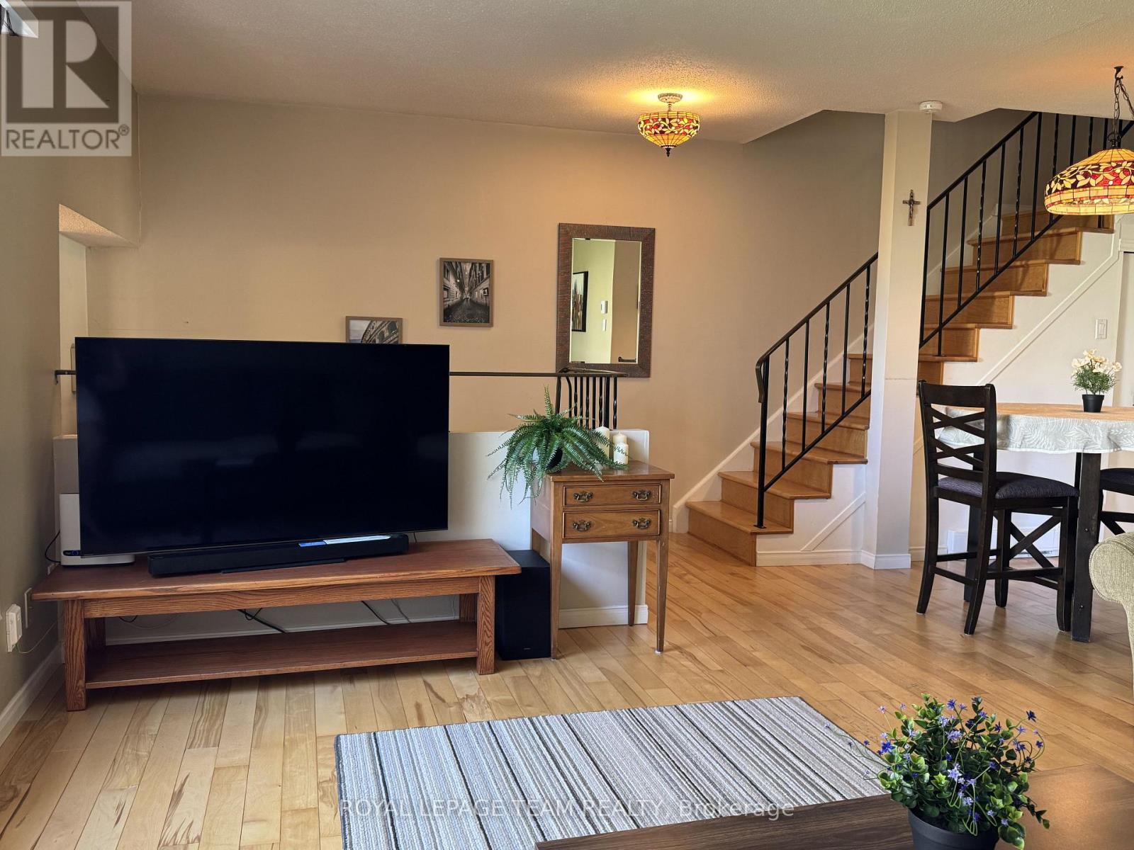 B - 21 Woodvale Green, Ottawa, Ontario  K2G 4H3 - Photo 17 - X13165632