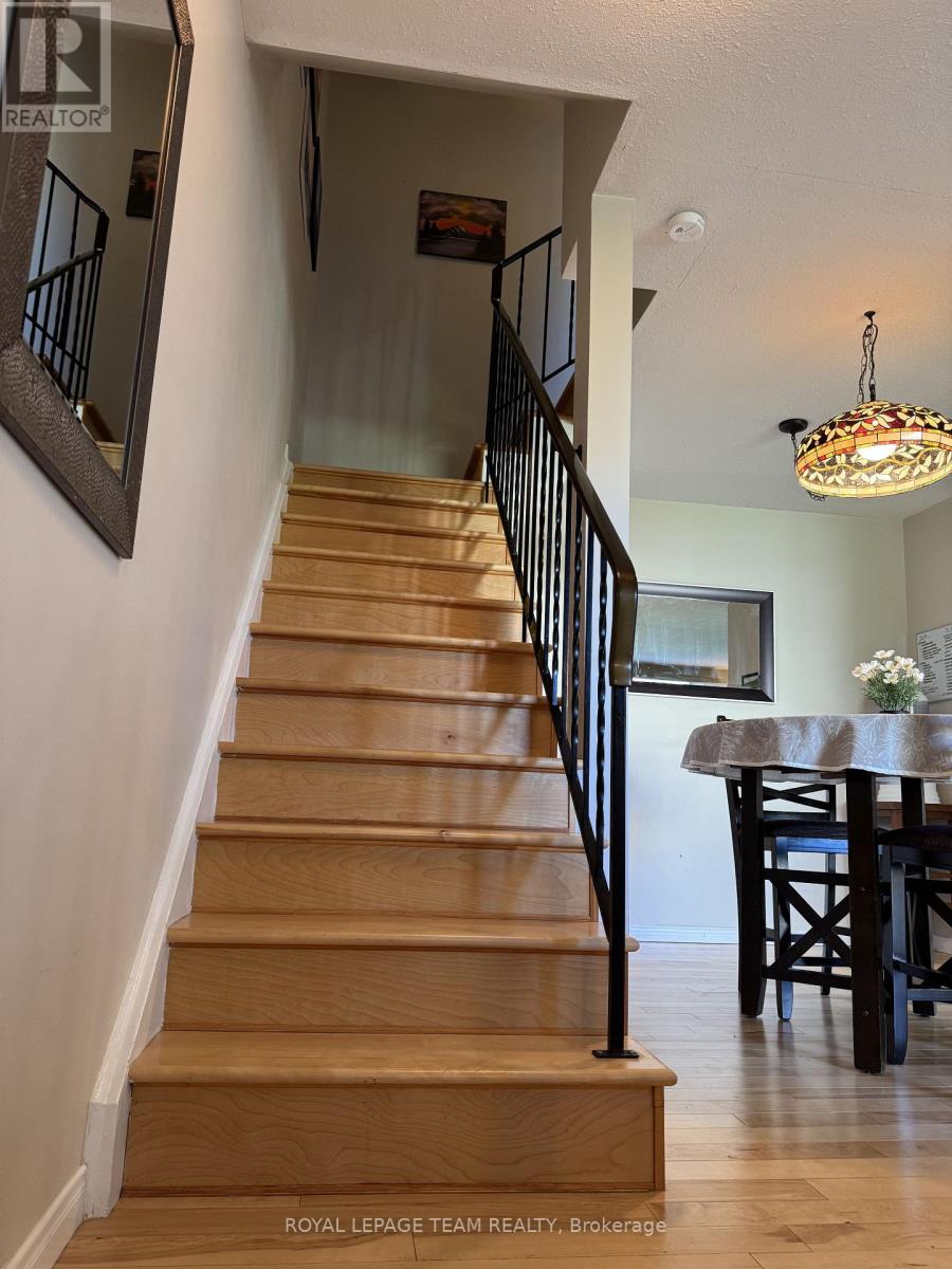 B - 21 Woodvale Green, Ottawa, Ontario  K2G 4H3 - Photo 18 - X13165632