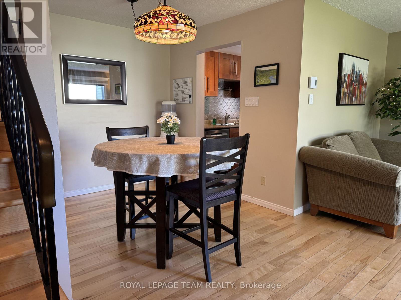 B - 21 Woodvale Green, Ottawa, Ontario  K2G 4H3 - Photo 7 - X13165632