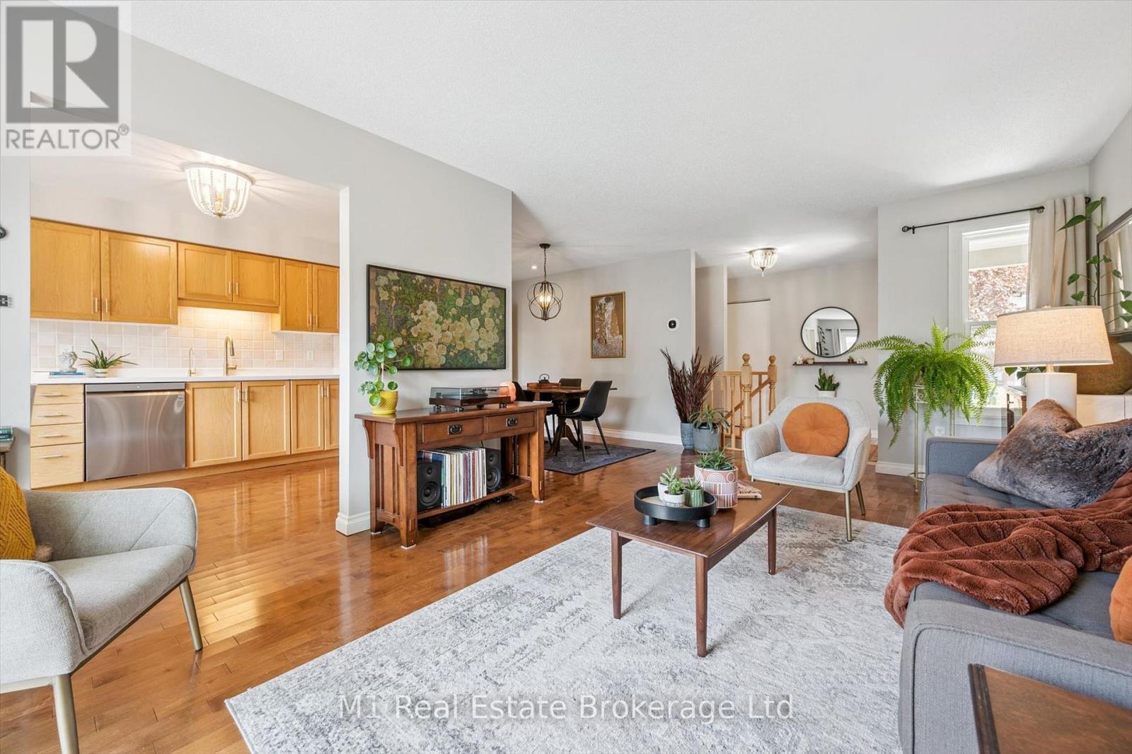 82 Starview Crescent, Guelph, Ontario  N1E 7A1 - Photo 12 - X13165642