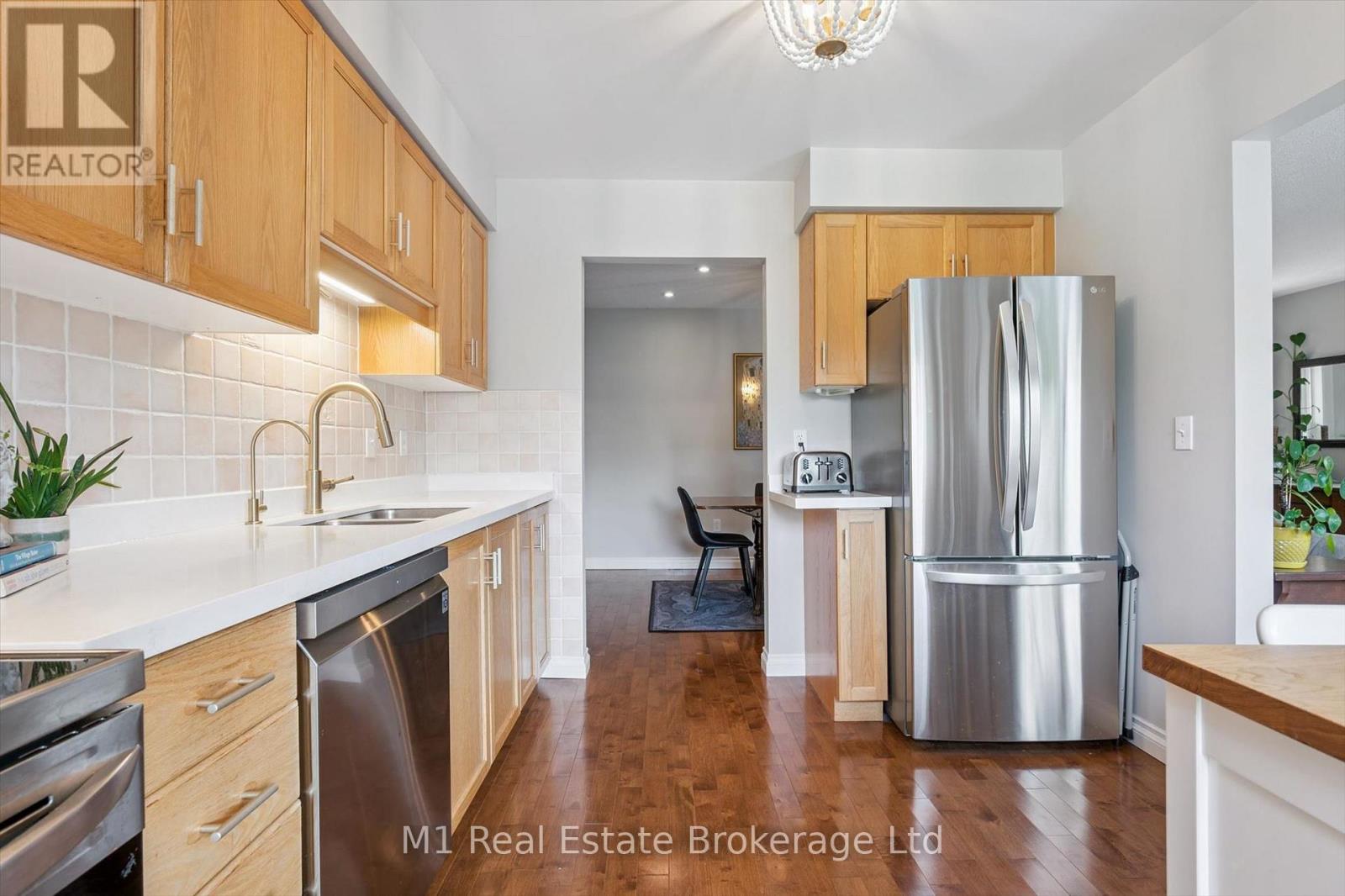 82 Starview Crescent, Guelph, Ontario  N1E 7A1 - Photo 17 - X13165642