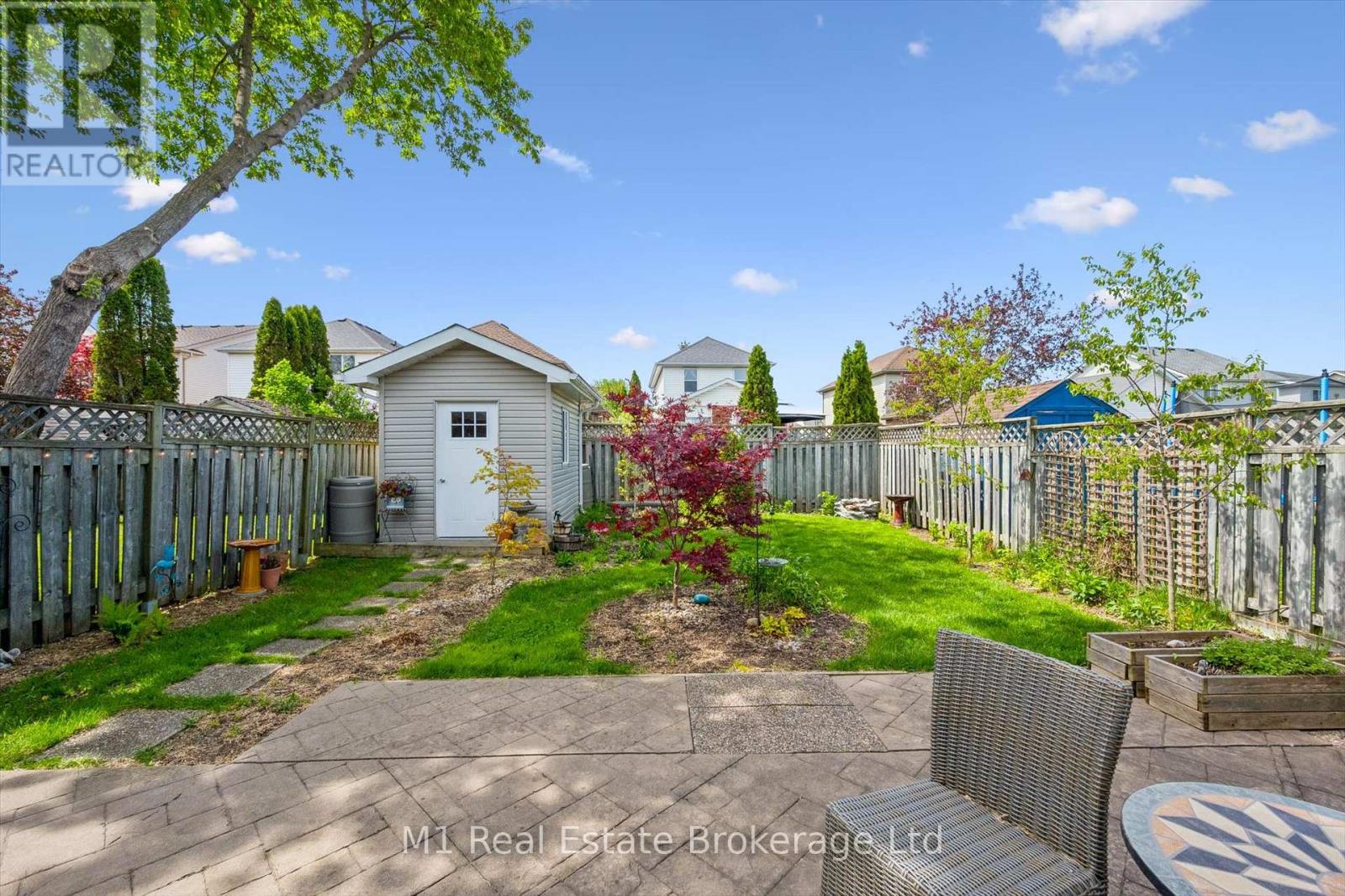 82 Starview Crescent, Guelph, Ontario  N1E 7A1 - Photo 2 - X13165642