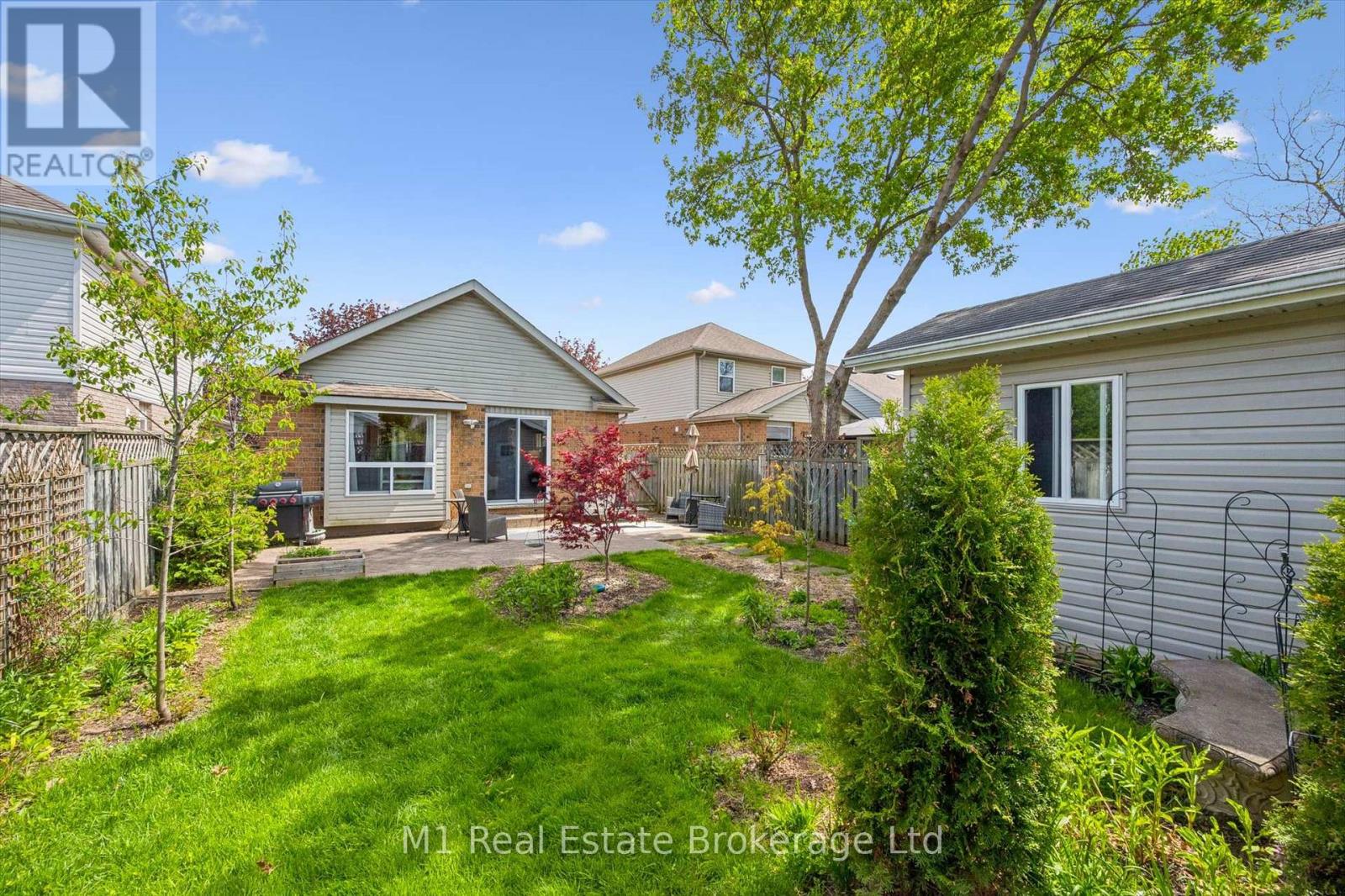 82 Starview Crescent, Guelph, Ontario  N1E 7A1 - Photo 38 - X13165642