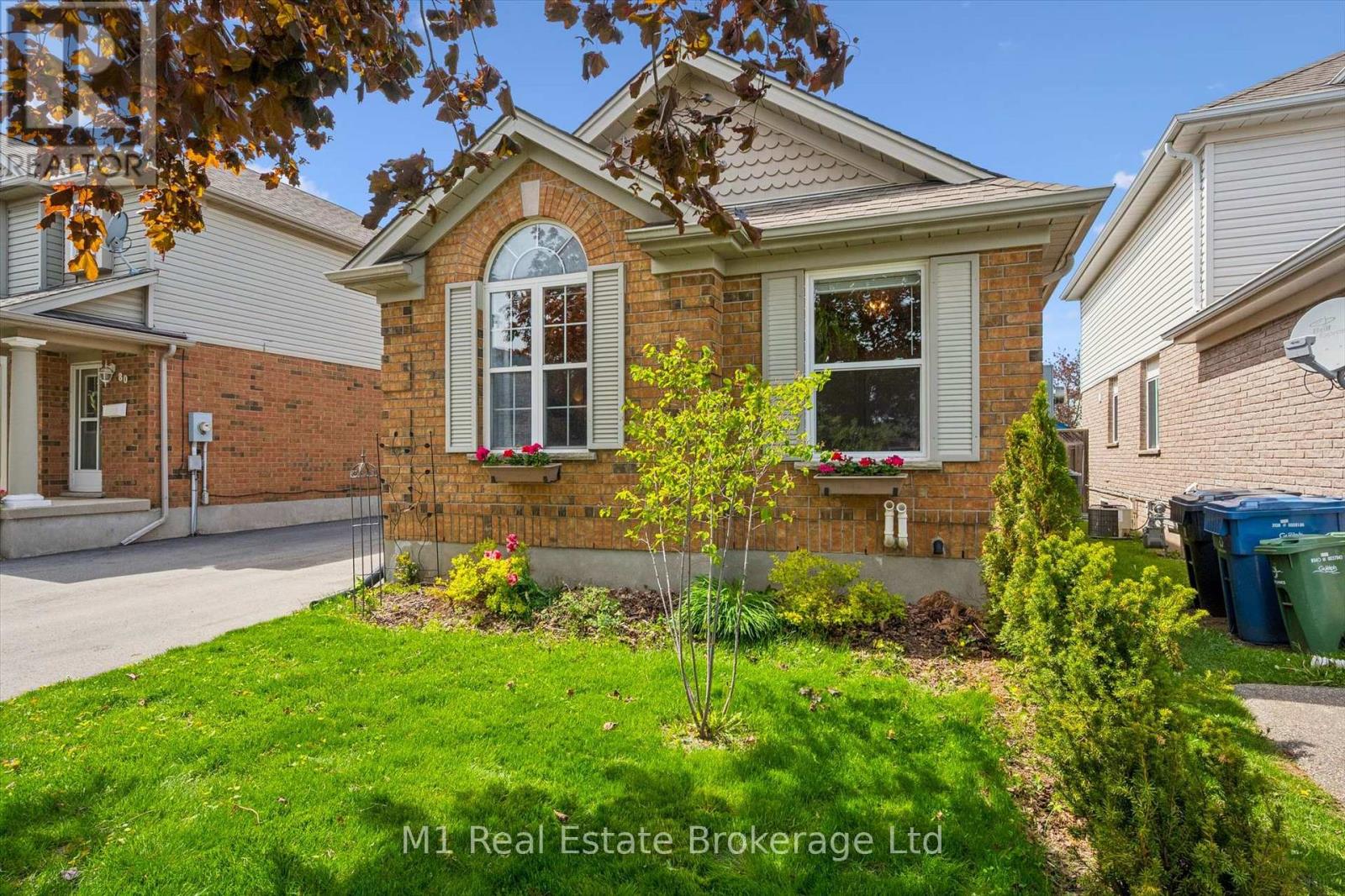 82 Starview Crescent, Guelph, Ontario  N1E 7A1 - Photo 6 - X13165642