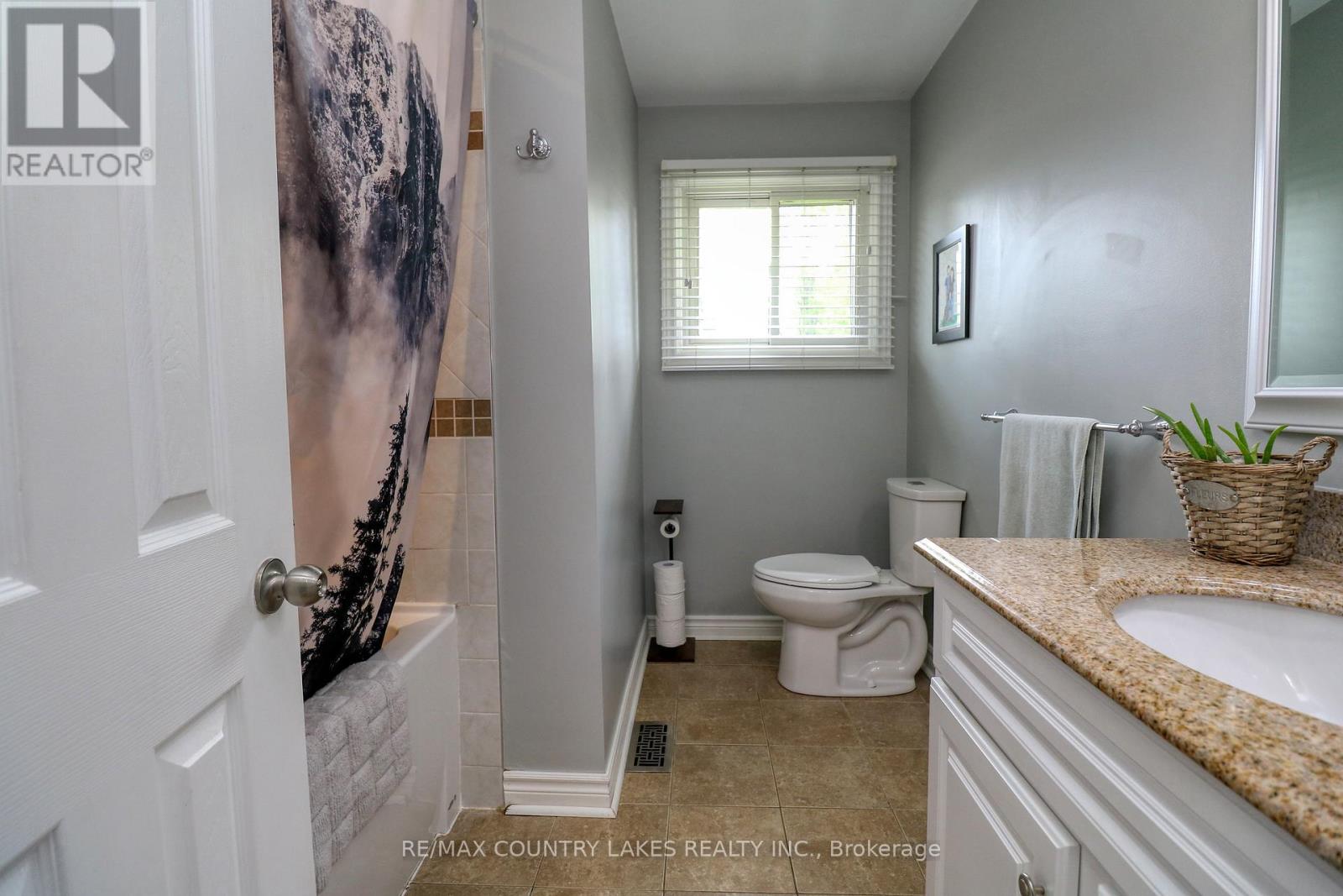 1 Price Drive, Oro-Medonte, Ontario  L3V 6H2 - Photo 16 - S13165630