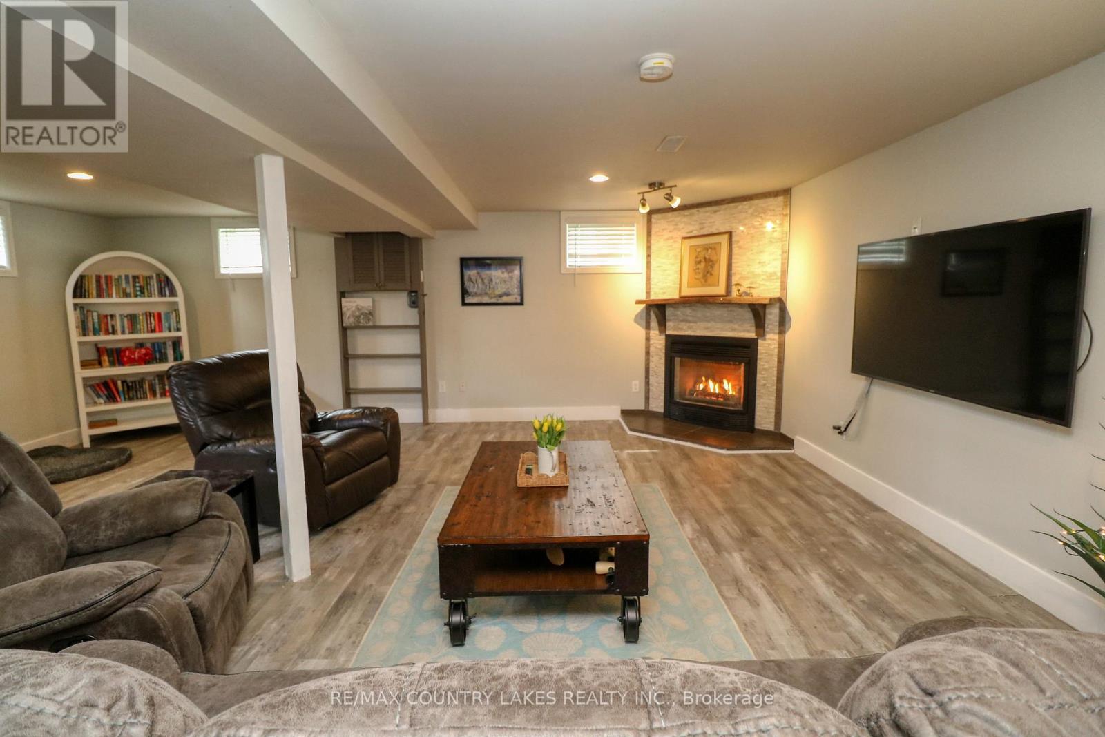 1 Price Drive, Oro-Medonte, Ontario  L3V 6H2 - Photo 19 - S13165630