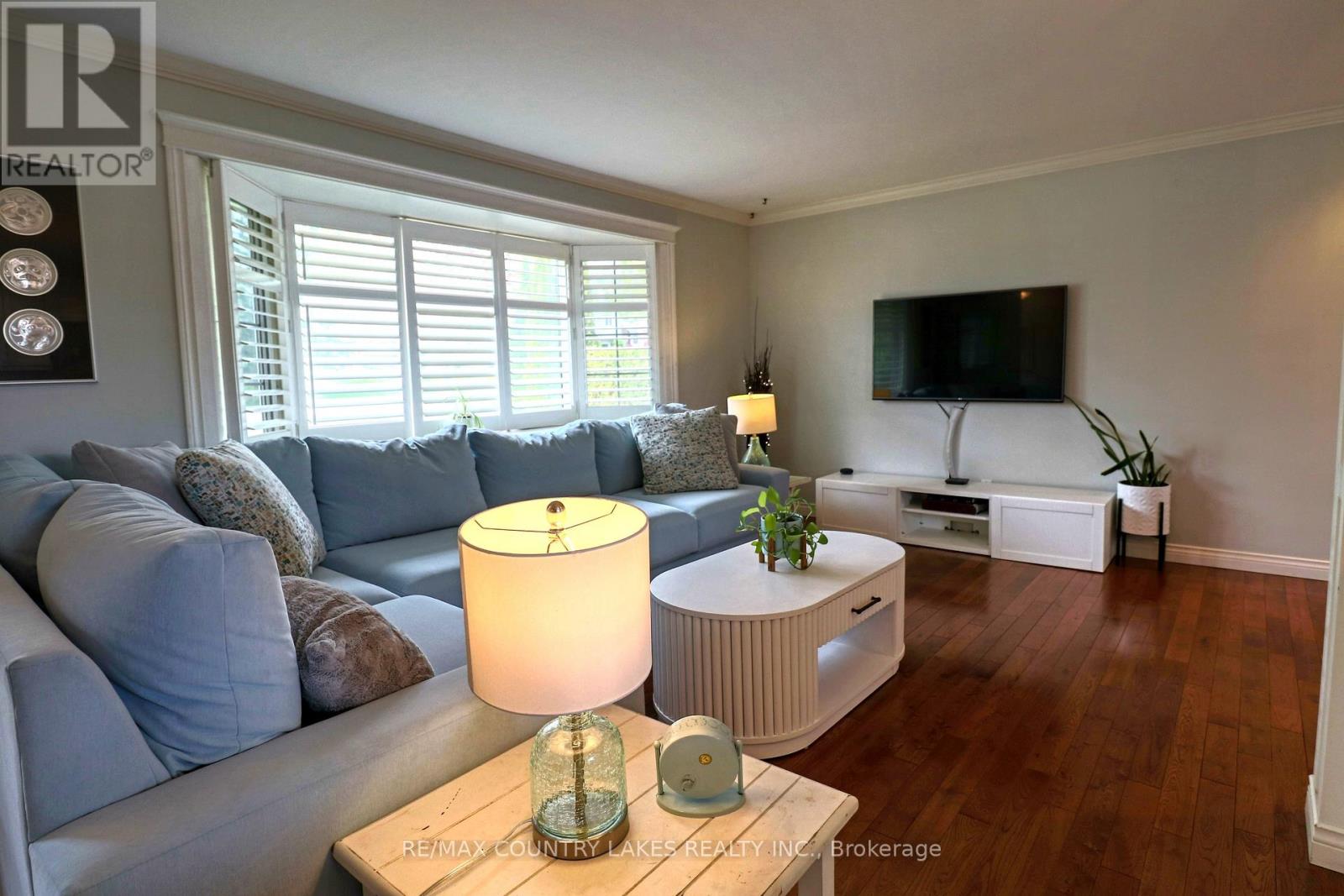1 Price Drive, Oro-Medonte, Ontario  L3V 6H2 - Photo 5 - S13165630