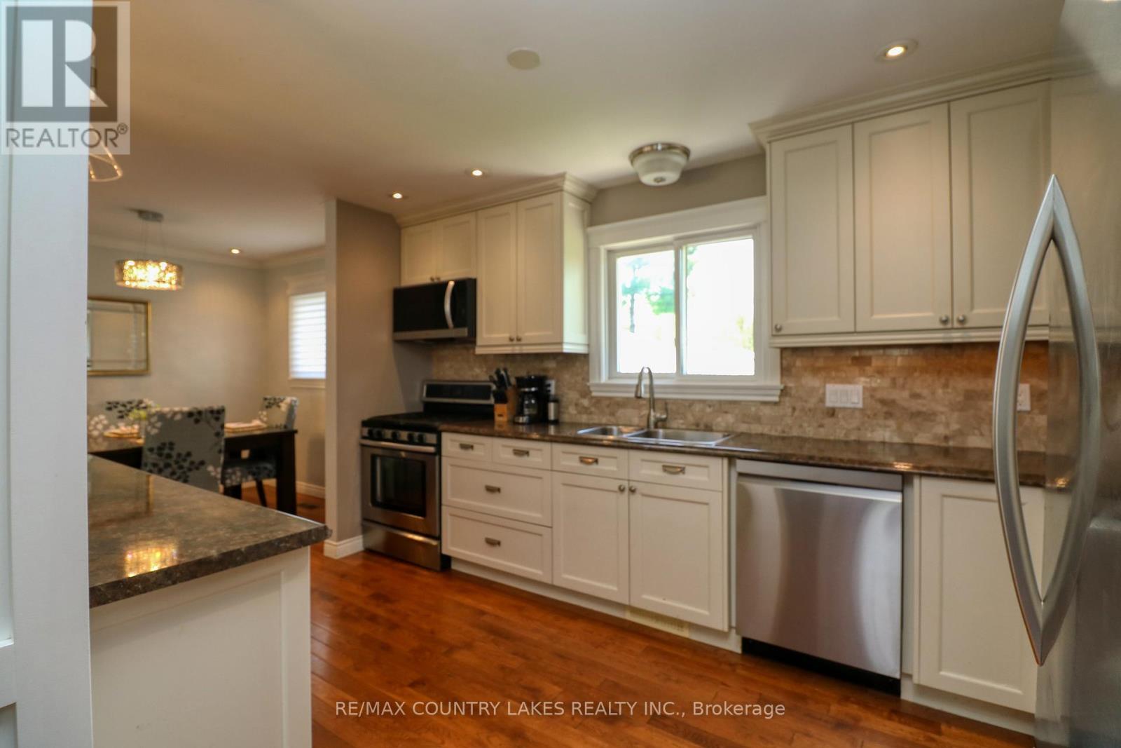1 Price Drive, Oro-Medonte, Ontario  L3V 6H2 - Photo 6 - S13165630