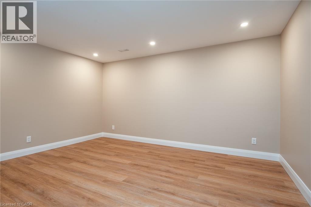 627 Glen Forrest Boulevard, Waterloo, Ontario  N2L 4K2 - Photo 37 - 40826892