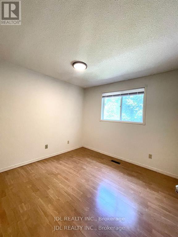 1059 Easthill Court, Newmarket, Ontario L3Y 5V4 - Photo 13 - N13165658