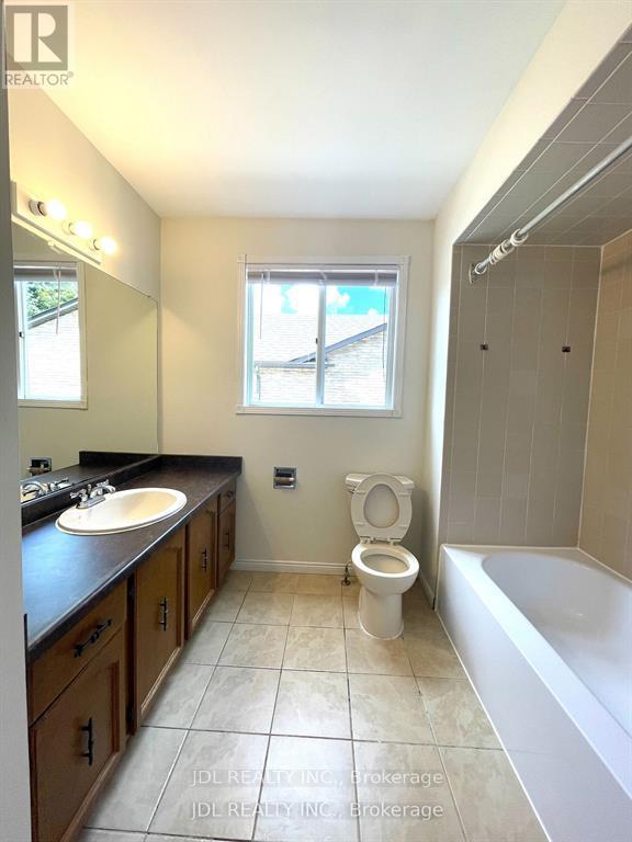 1059 Easthill Court, Newmarket, Ontario L3Y 5V4 - Photo 21 - N13165658