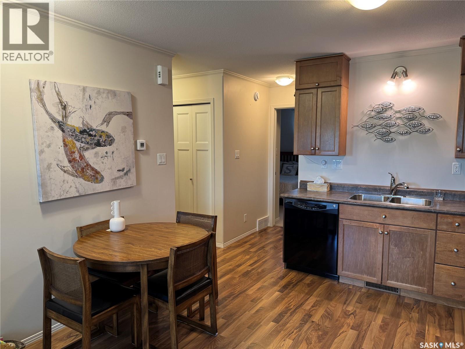 409 1022 Hampton Circle, Saskatoon, Saskatchewan  S7R 0K3 - Photo 10 - SK036921