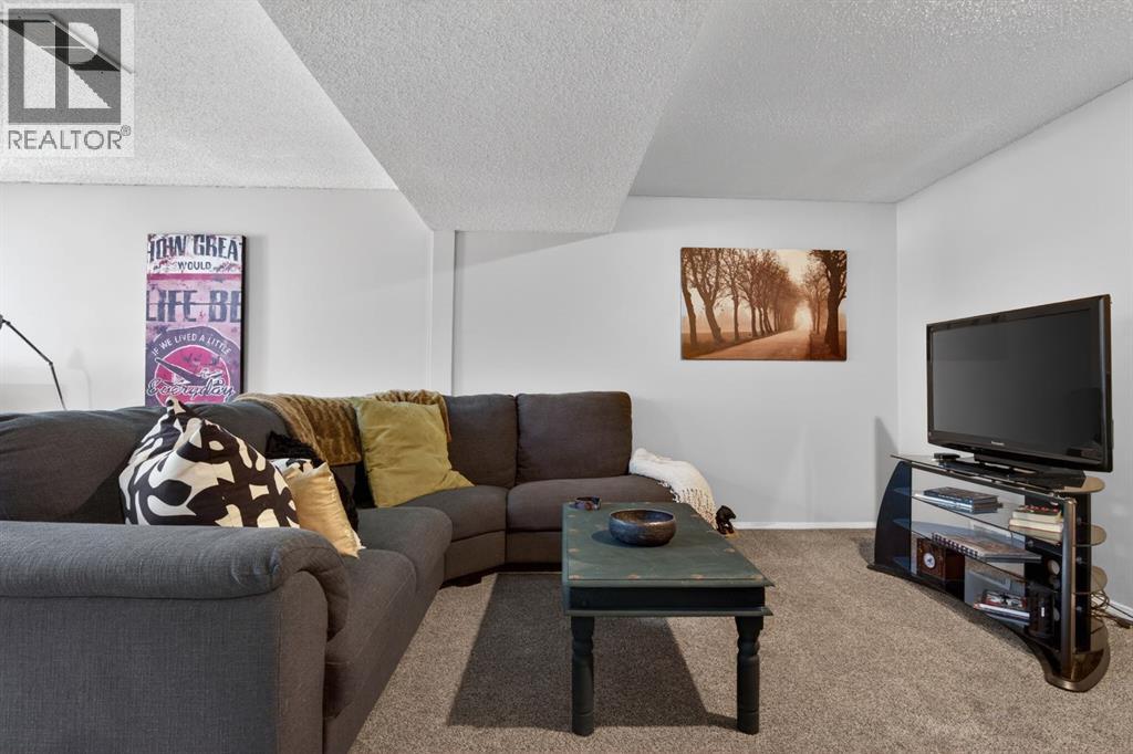 75, 5810 Patina Drive SW, Calgary, Alberta  T3H 2T6 - Photo 35 - A2310763