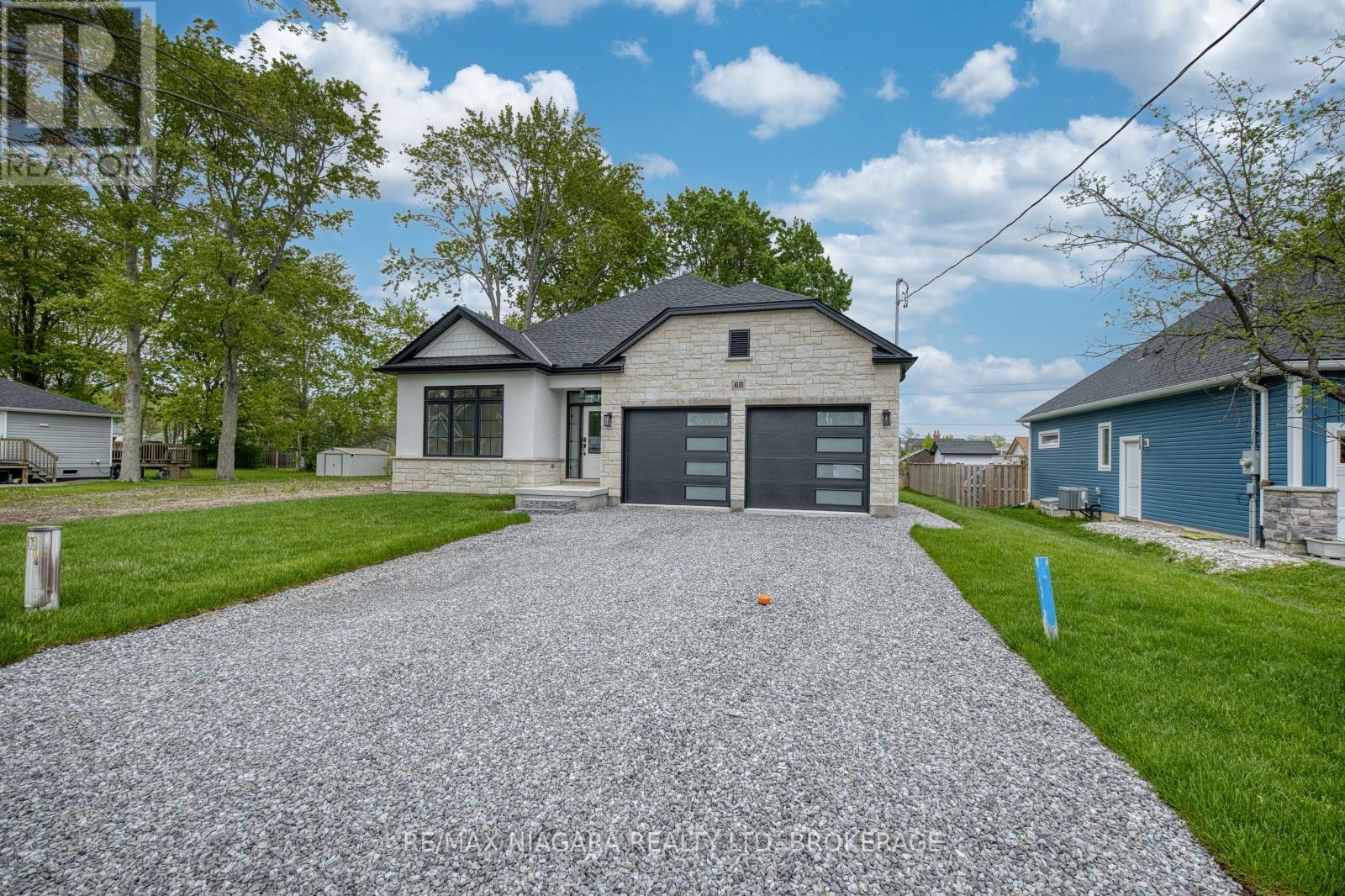 60 PLEASANT AVENUE N, Fort Erie, Ontario