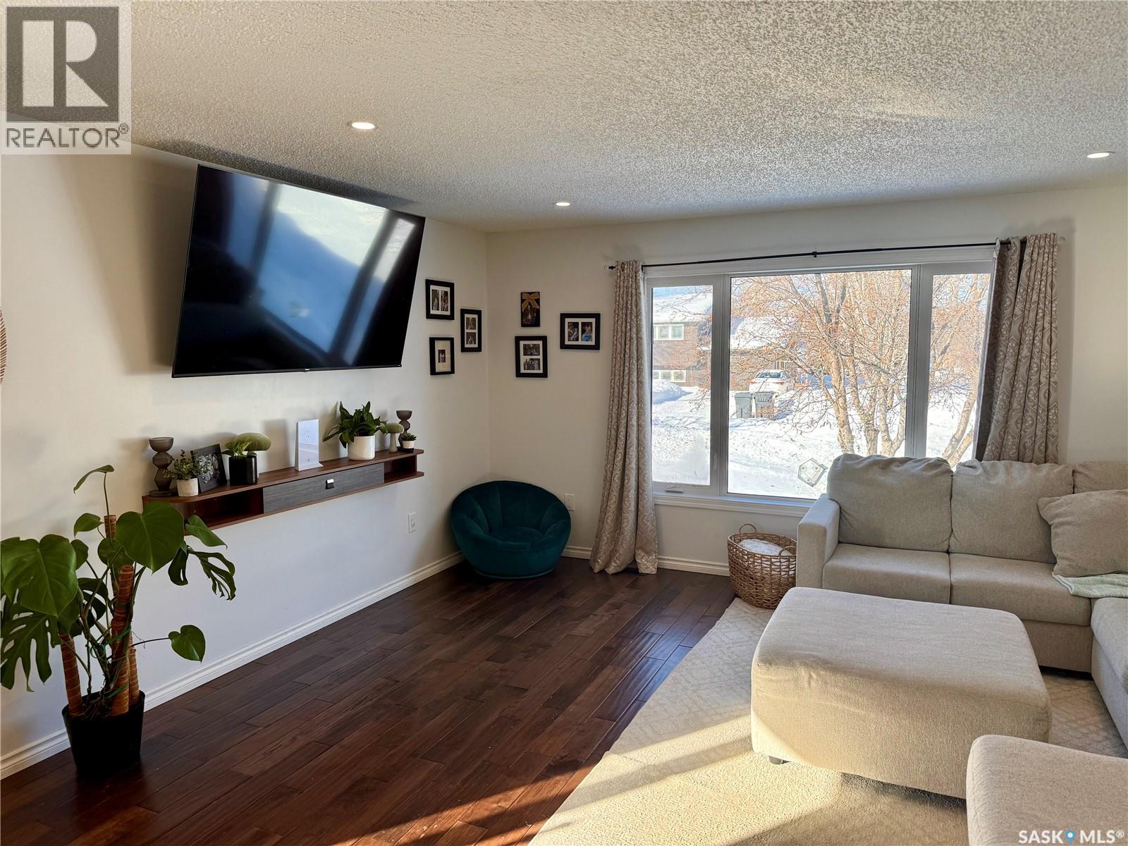420 Logan Avenue, White Fox, Saskatchewan  S0J 0B1 - Photo 4 - SK030973