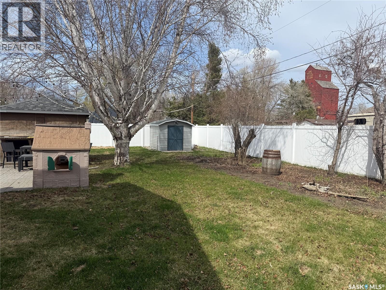 420 Logan Avenue, White Fox, Saskatchewan  S0J 0B1 - Photo 42 - SK030973