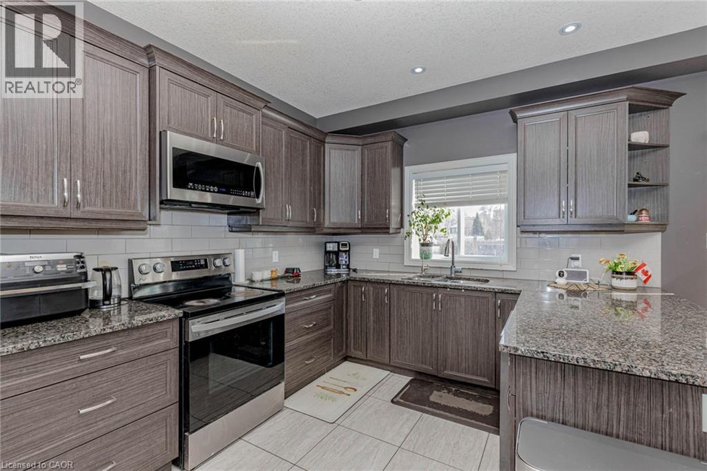 240 Birkinshaw Road, Waterloo, Ontario  N1P 0A7 - Photo 15 - 40832903