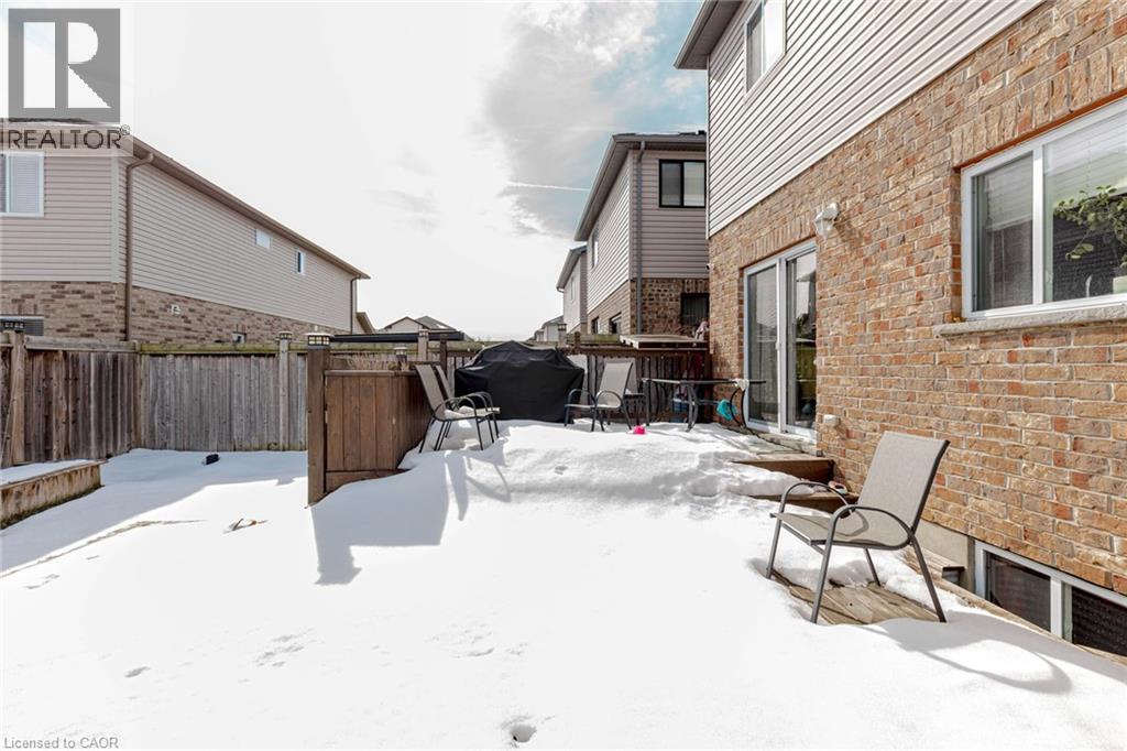 240 Birkinshaw Road, Waterloo, Ontario  N1P 0A7 - Photo 46 - 40832903