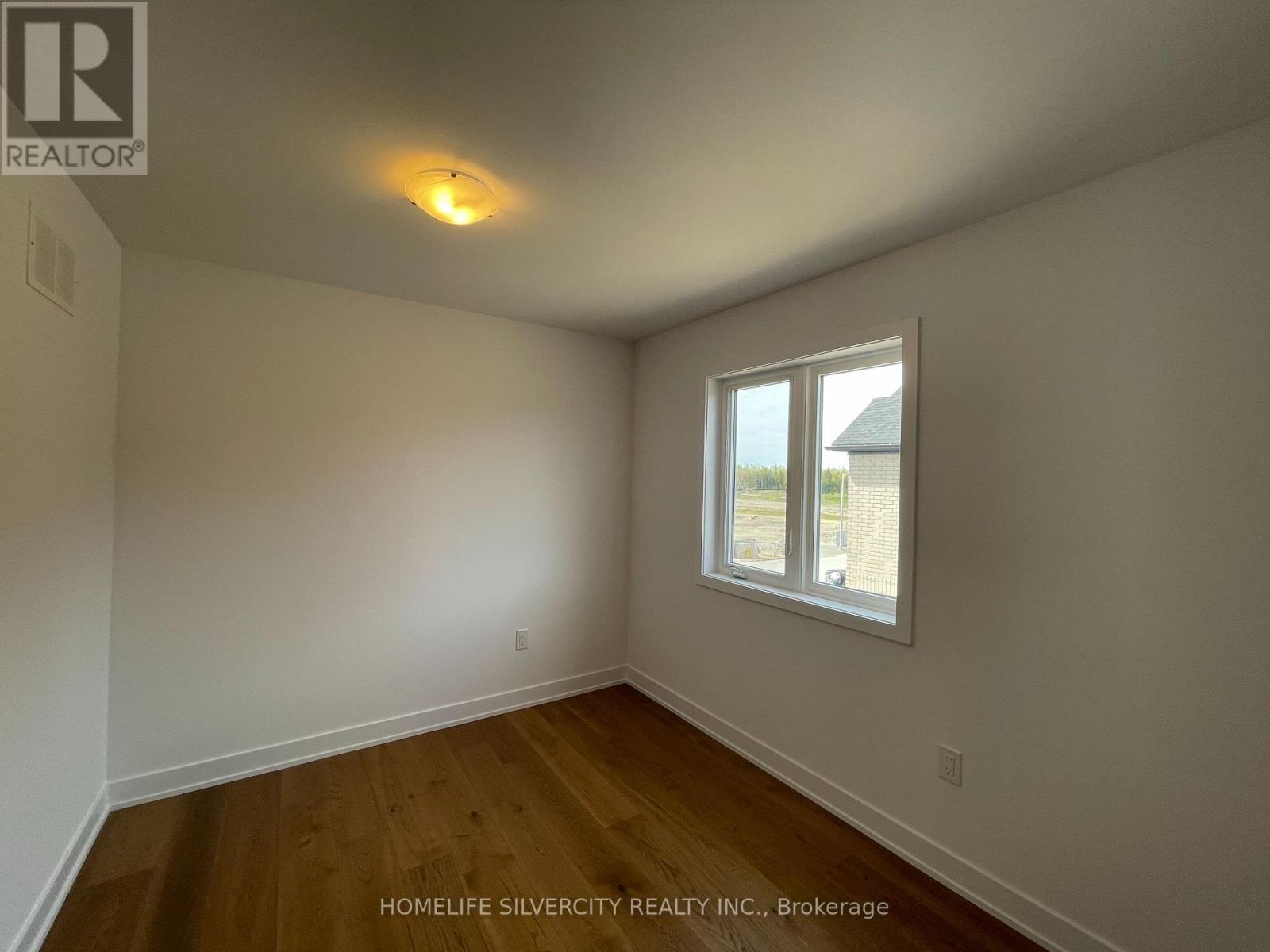42 Mcaush Street, Barrie, Ontario  L9J 0C2 - Photo 14 - S13162398