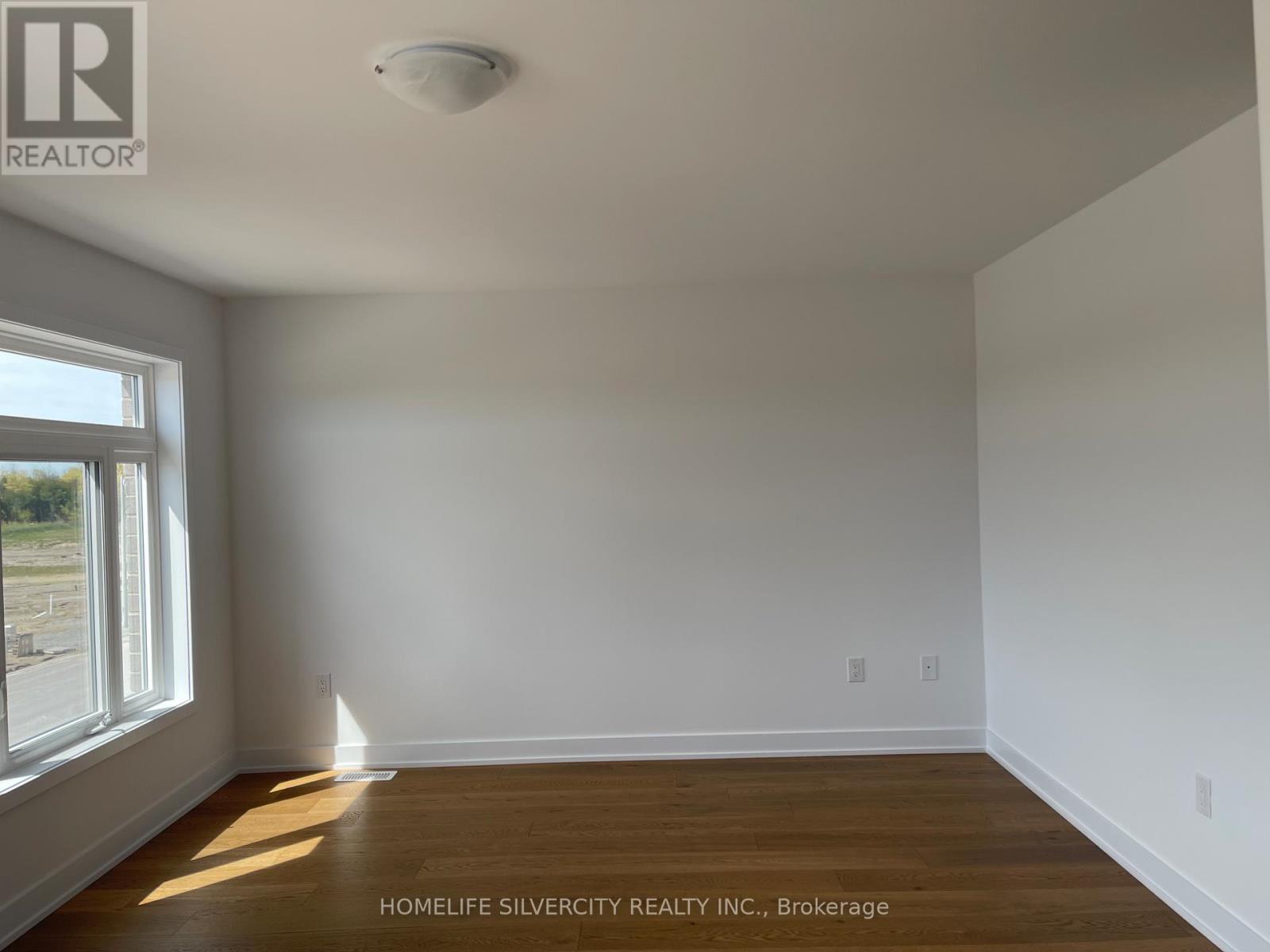 42 Mcaush Street, Barrie, Ontario  L9J 0C2 - Photo 8 - S13162398