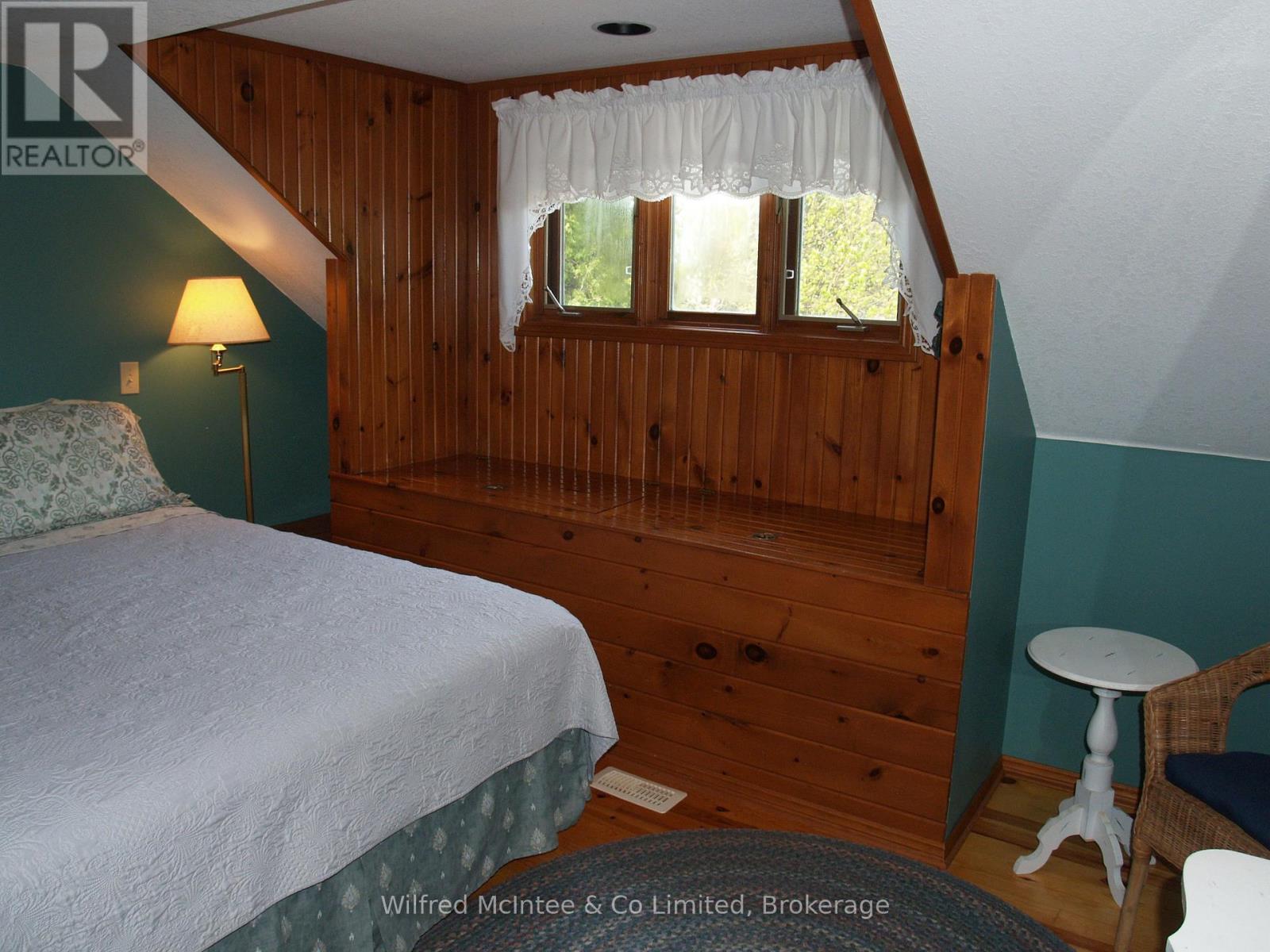 925 King Edward Avenue, South Bruce Peninsula, Ontario  N0H 2G0 - Photo 38 - X13165688