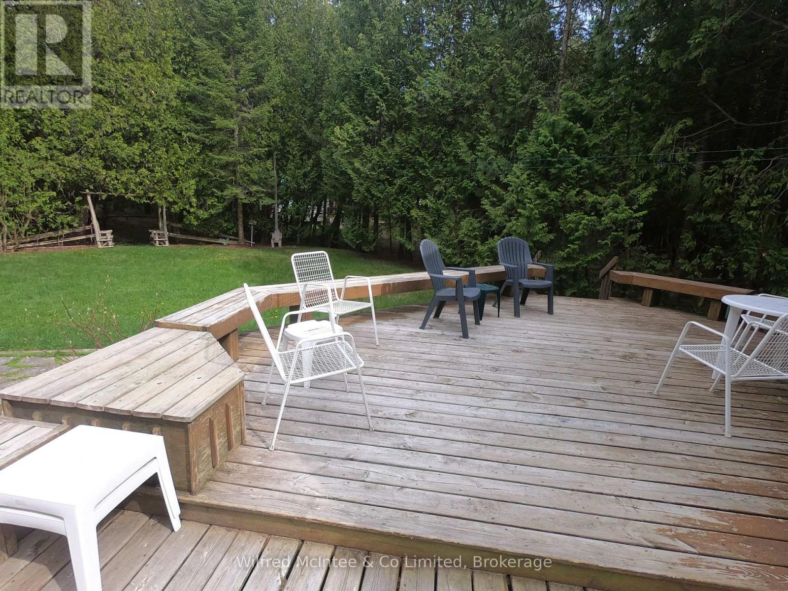 925 King Edward Avenue, South Bruce Peninsula, Ontario  N0H 2G0 - Photo 6 - X13165688