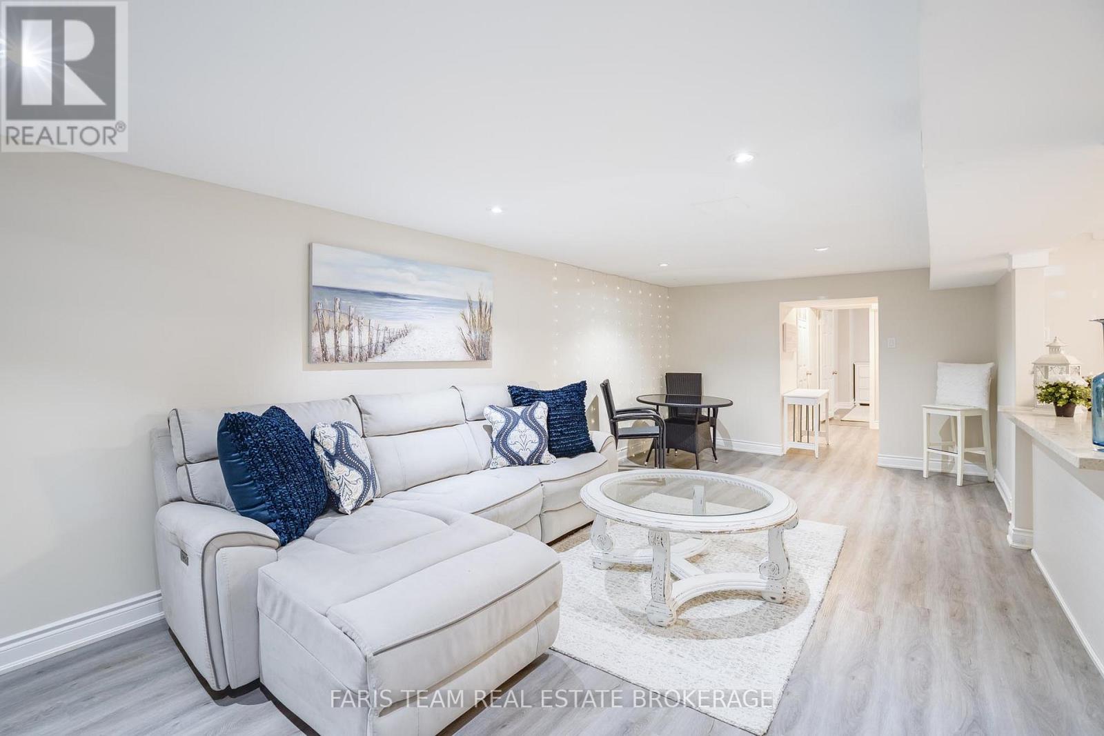 71 Harrison Drive, Newmarket, Ontario  L3Y 4P3 - Photo 30 - N13165694
