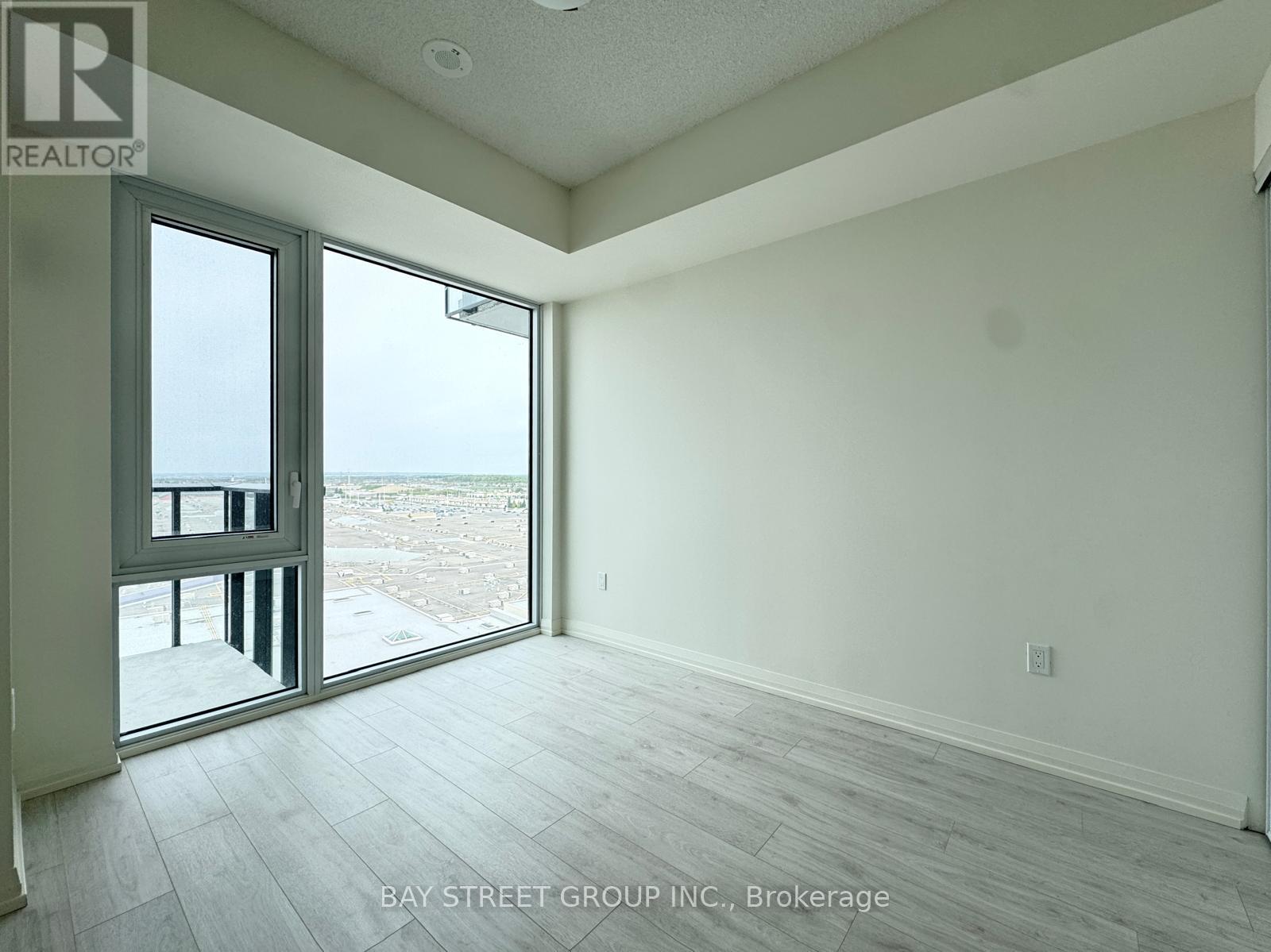 1107 - 27 Korda Gate, Vaughan, Ontario  L4K 2M9 - Photo 13 - N13165696