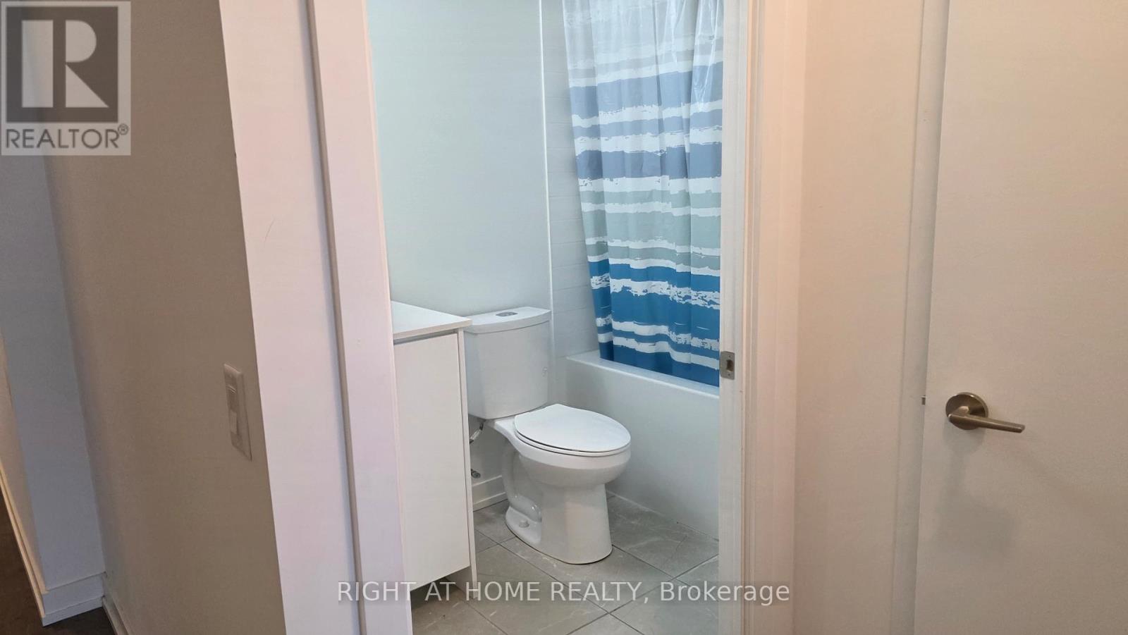 412 - 55 Duke Street W, Kitchener, Ontario N2H 0B7 - Photo 7 - X13165684