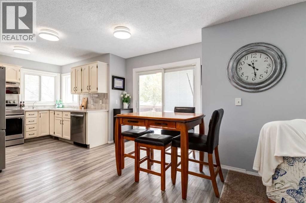 133 Sandpiper Circle Nw, Calgary, Alberta T3K 3R4 - Photo 8 - A2314037