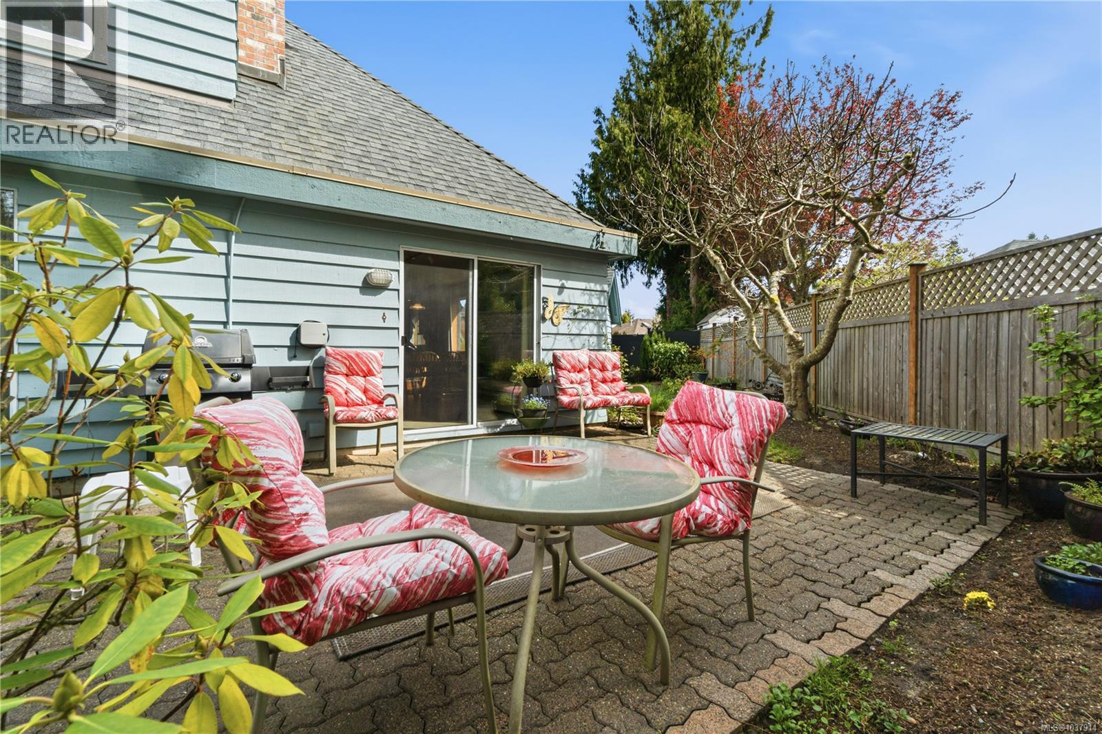 1156 Wedgewood Close, Qualicum Beach, British Columbia  V9K 1C6 - Photo 44 - 1037914