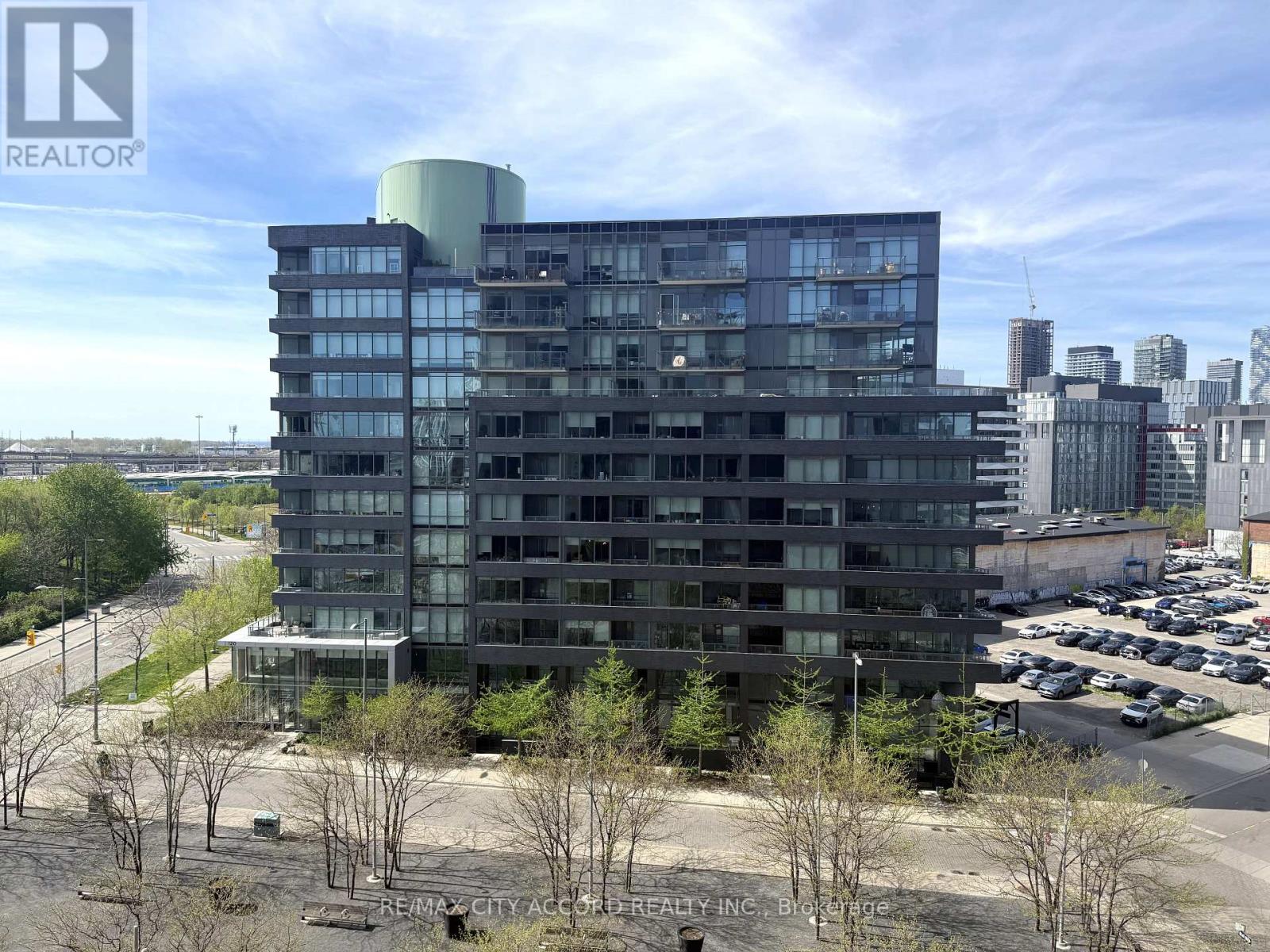 705 - 170 Bayview Avenue, Toronto, Ontario  M5A 0M4 - Photo 8 - C13106016